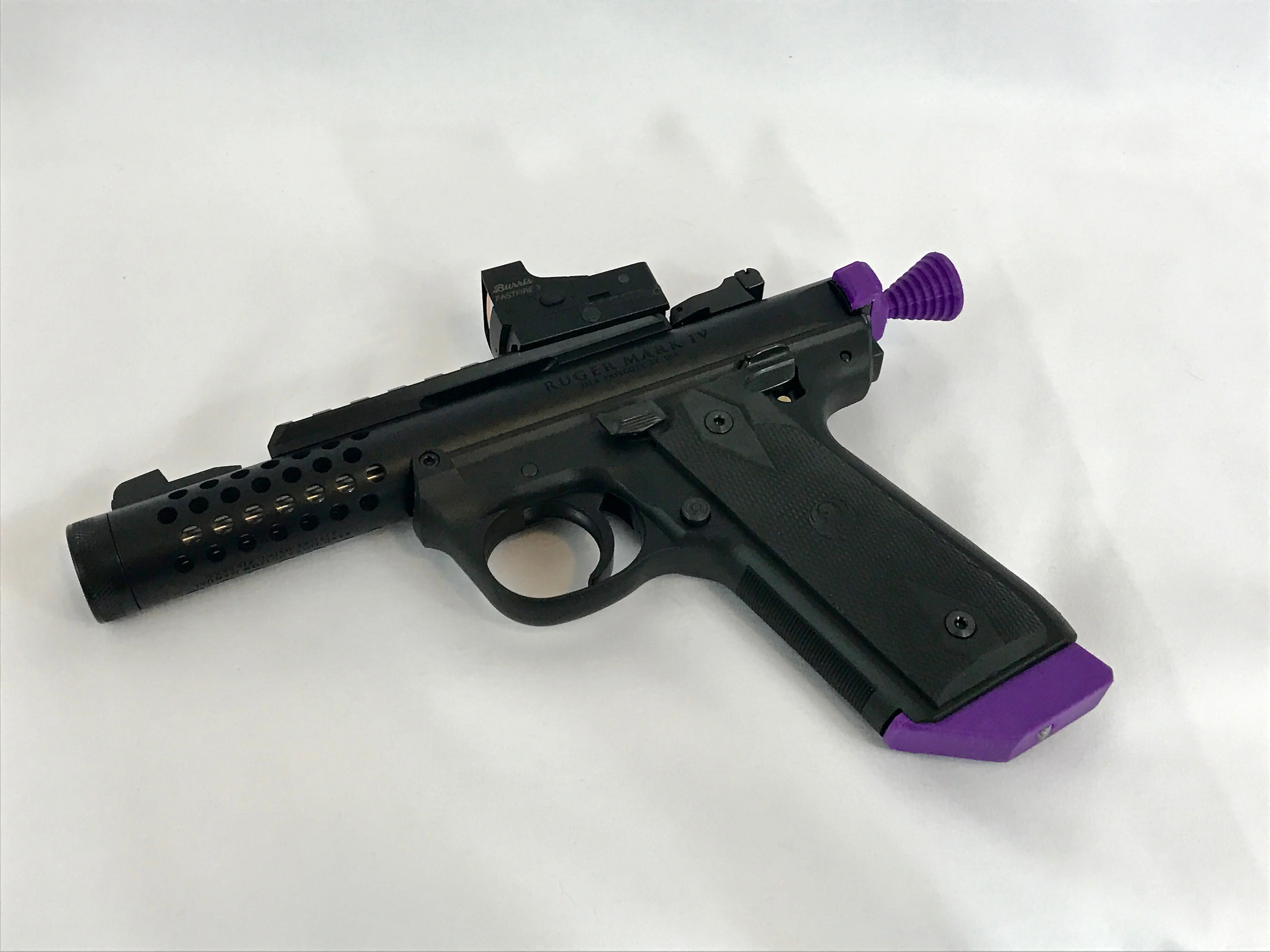 Ruger MK III / IV 22/45 +1 Magazine Extension