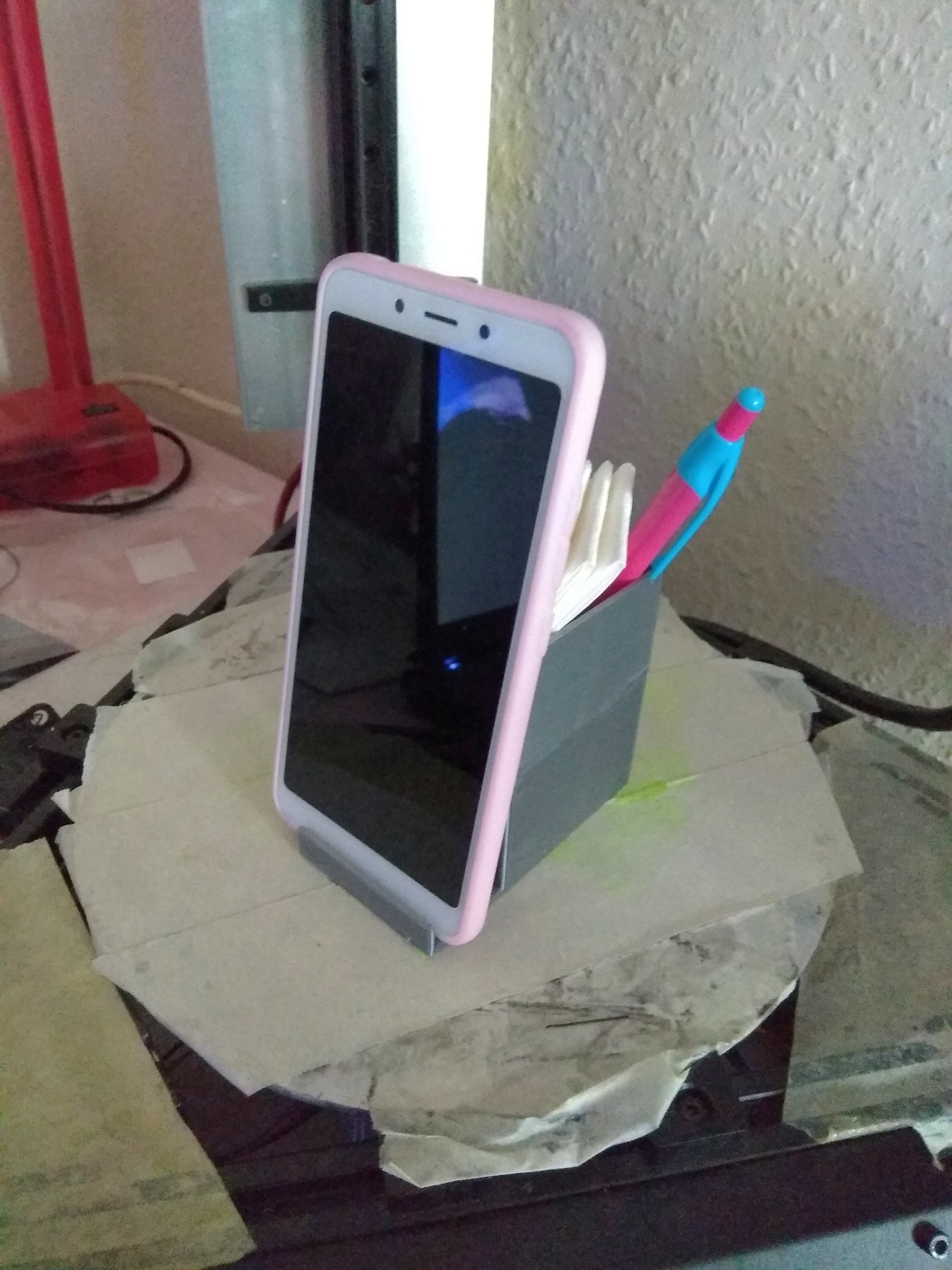 mobilephone and pen holder / stand