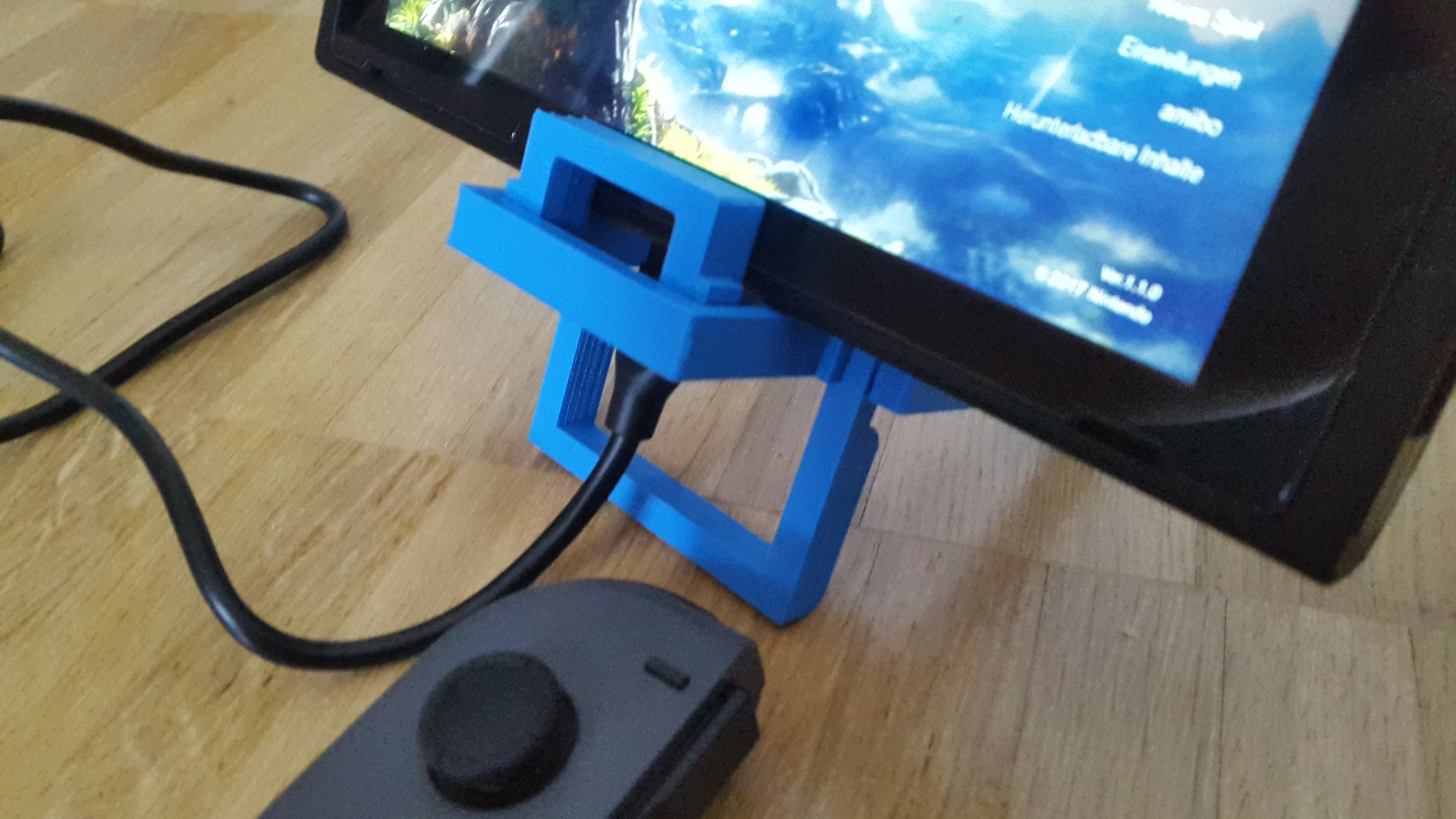 Folding Nintendo Switch Table-Top charging stand v3