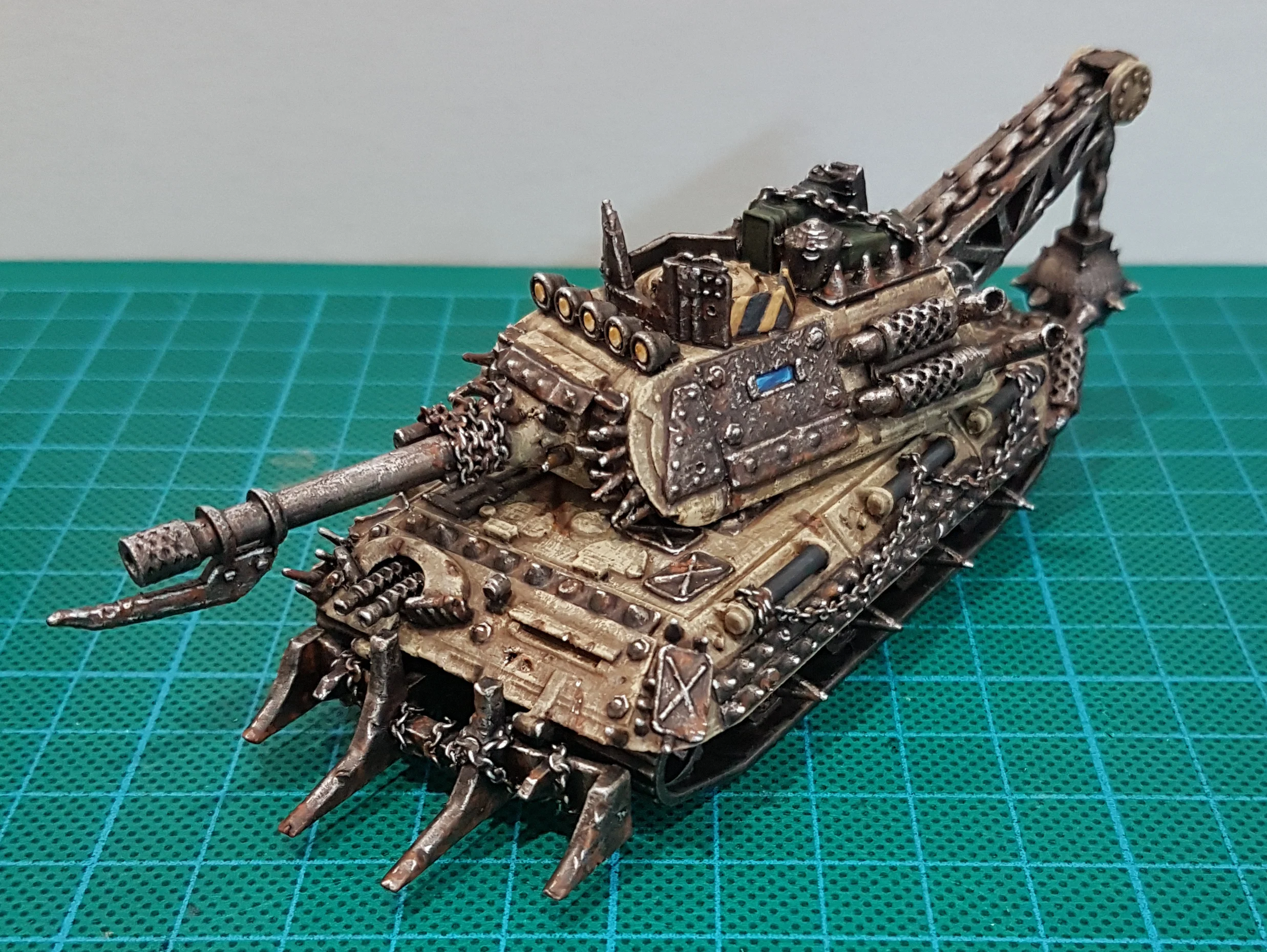 Post-Apocalyptic Deathrace Tank [Gaslands]