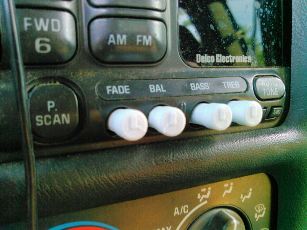 Chevy S10 Radio Tuner Knob