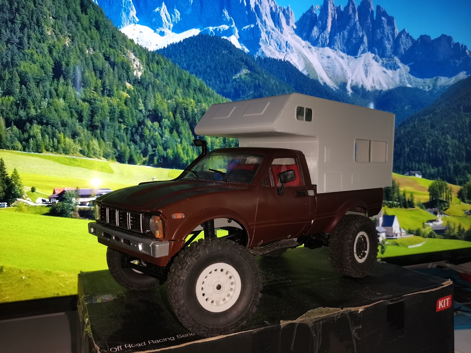 WPL C24 1:14 Toyota Hilux camper