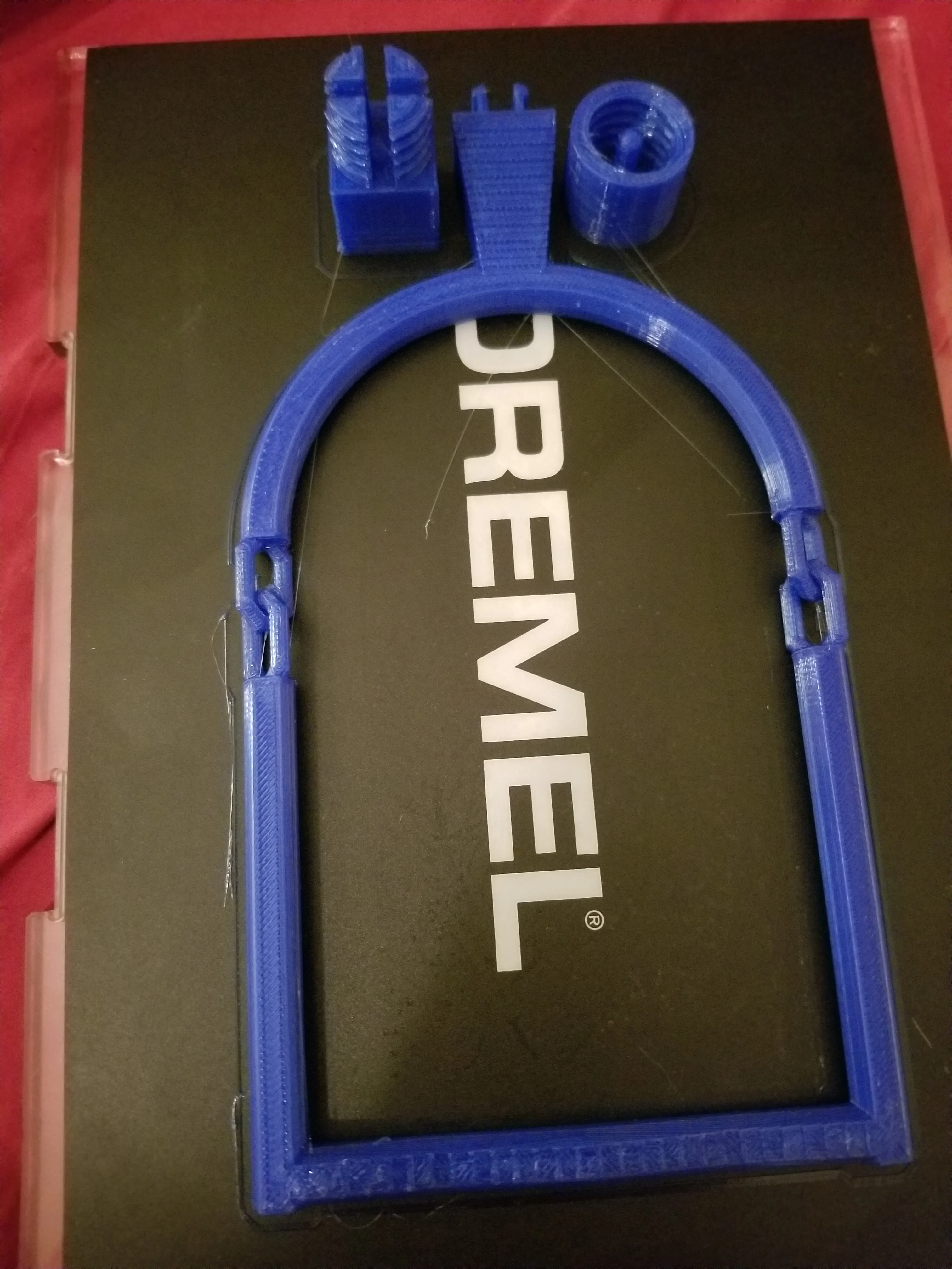Small bird swing, no support mats, integrated screw-to-wire mount.