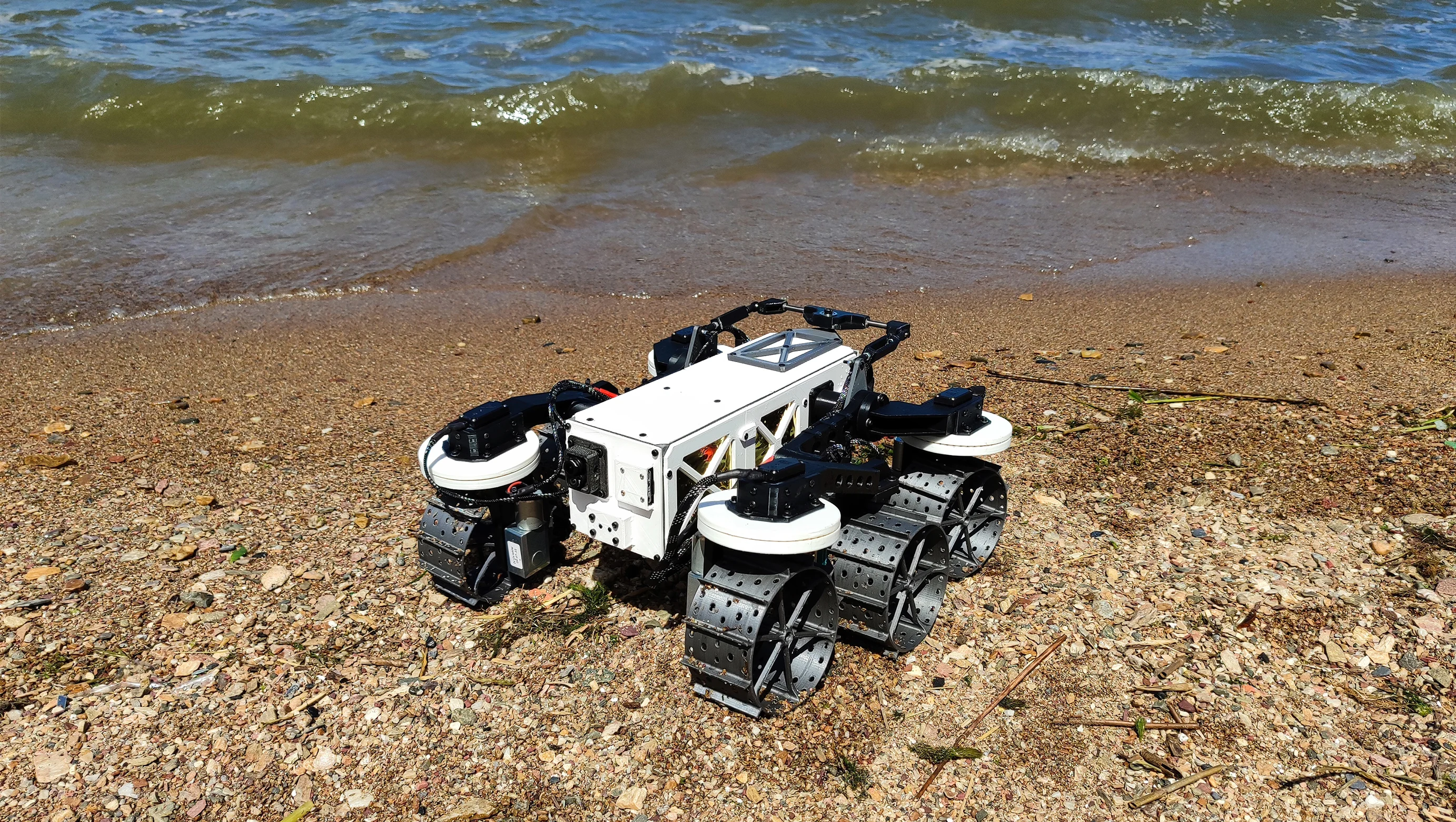 3U CubeSat Rover