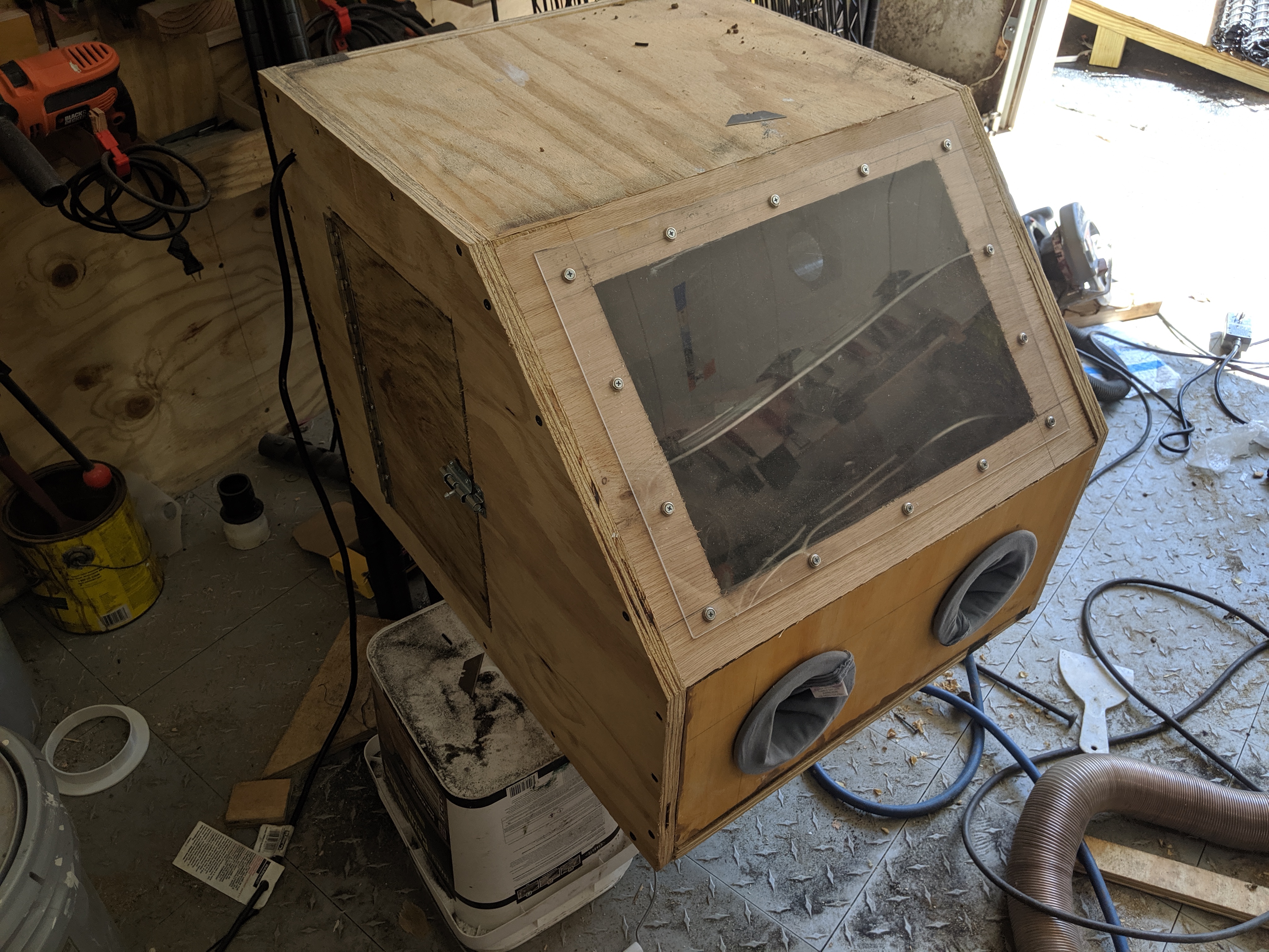 DYI sandblasting cabinet flange and vacuum adaptor