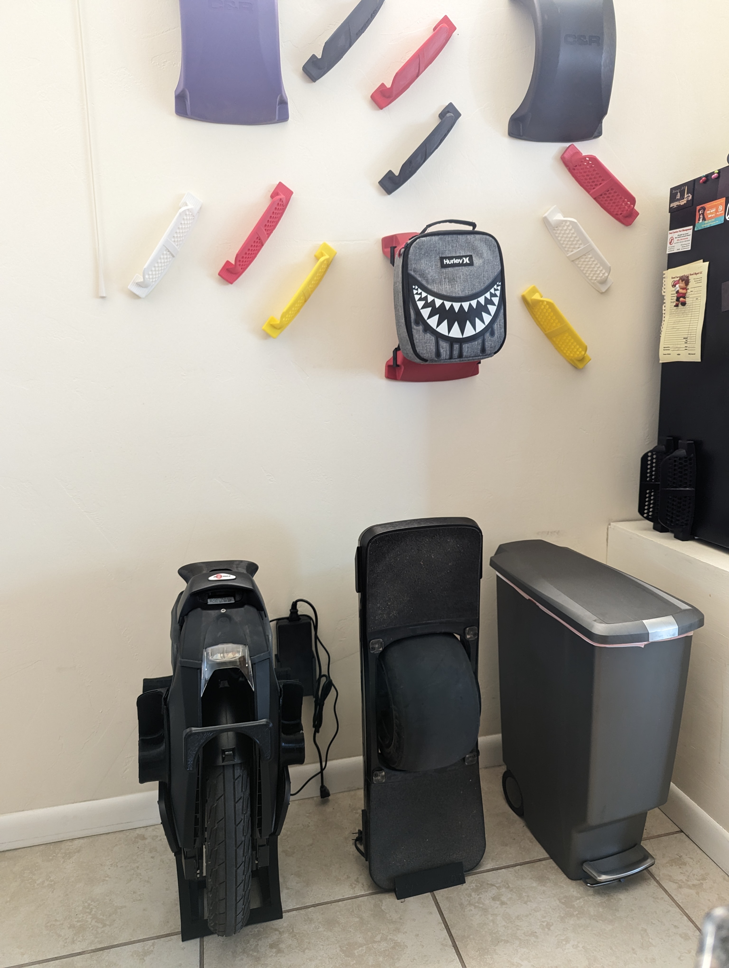 Onewheel GT / Pint Stand with Charger Dock