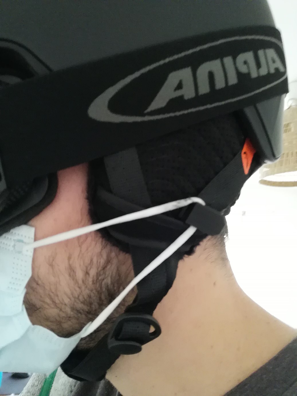 Facemask Clip for Ski Helmet