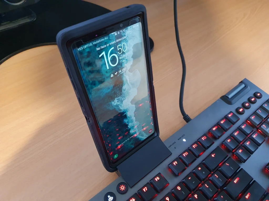 Phone Holder for Logitech G815/G915 Keyboard