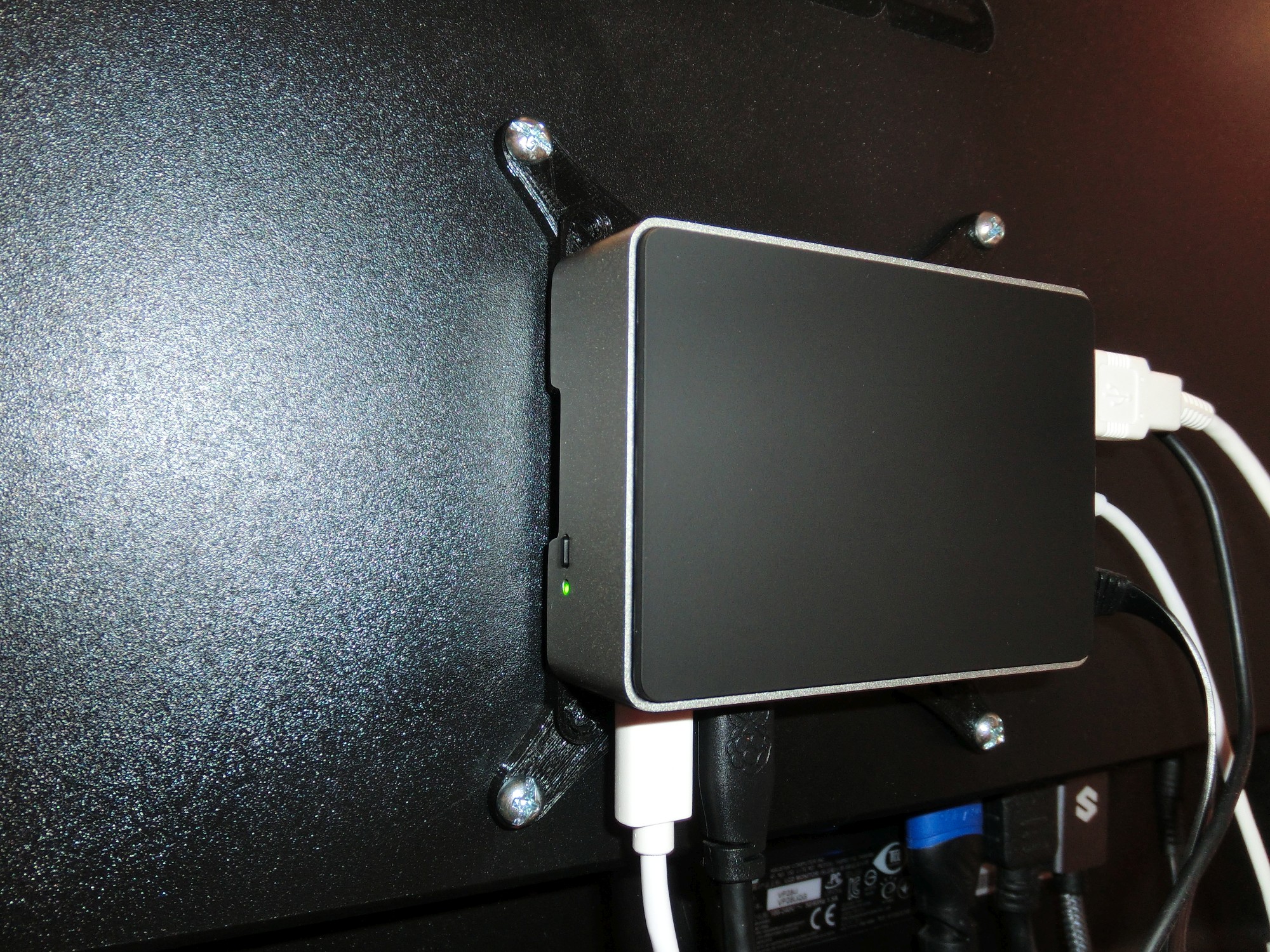 VESA 100 mount for Flirc for Raspberry Pi5, Pi4, and Gen 2 Pi3 Case