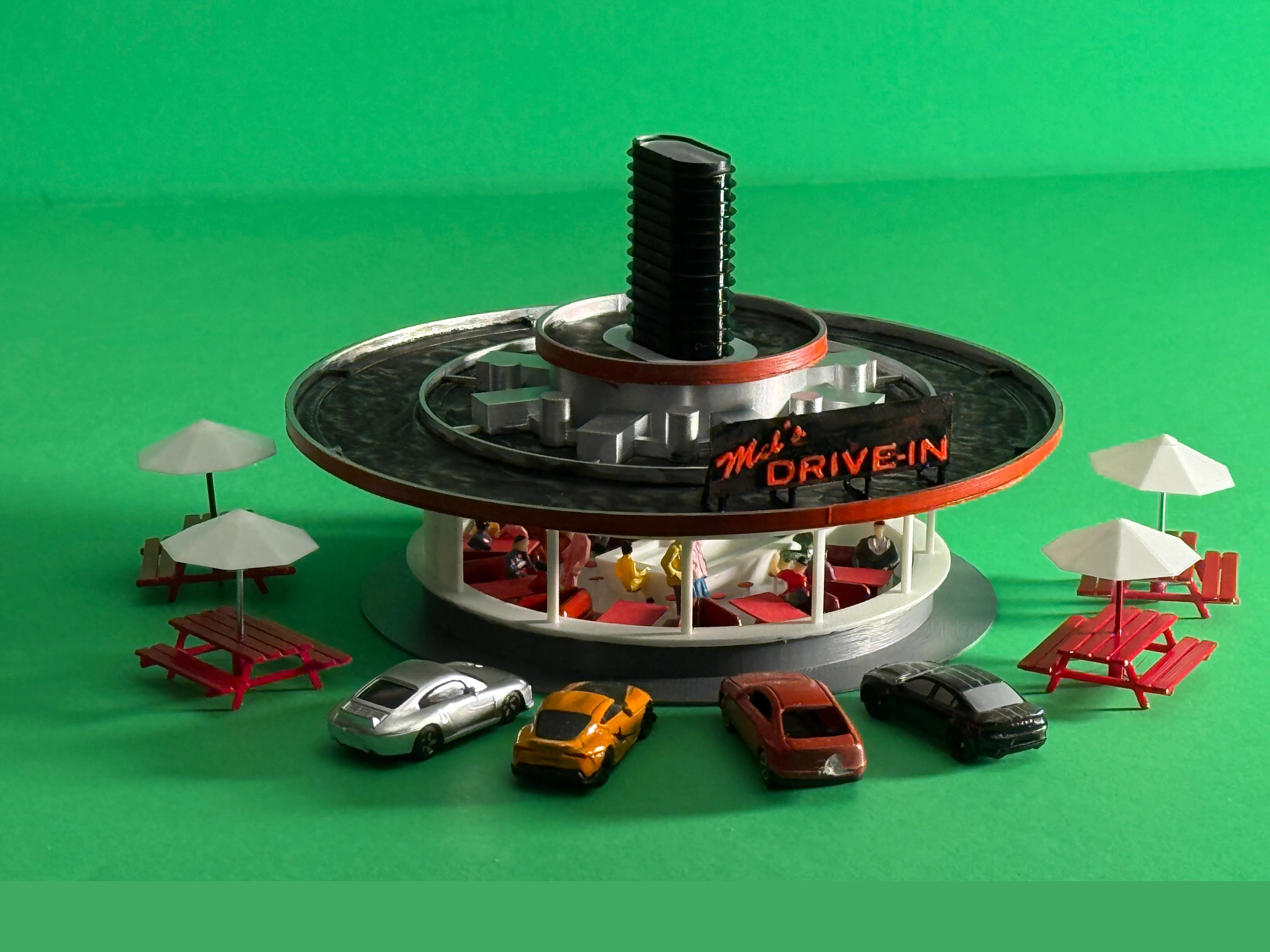 MEL'S DRIIVE-IN DINER 1:87 HO SCALE