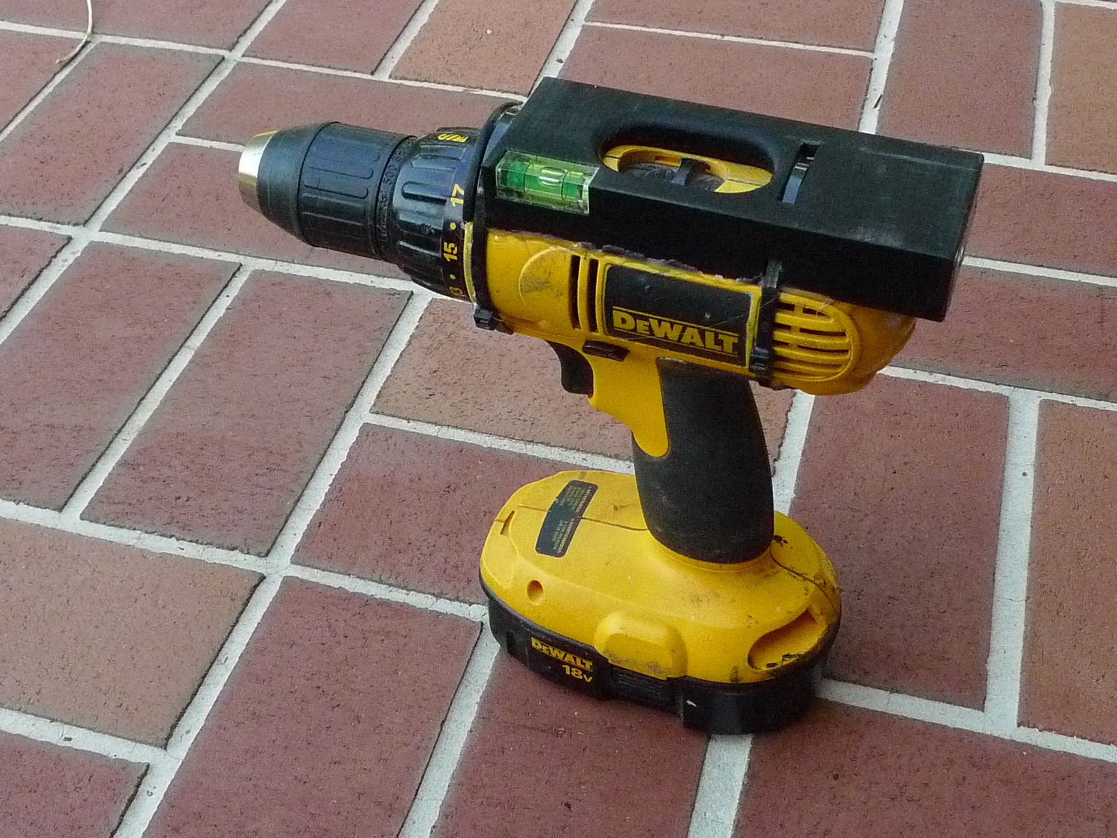 Dewalt DC970 Level