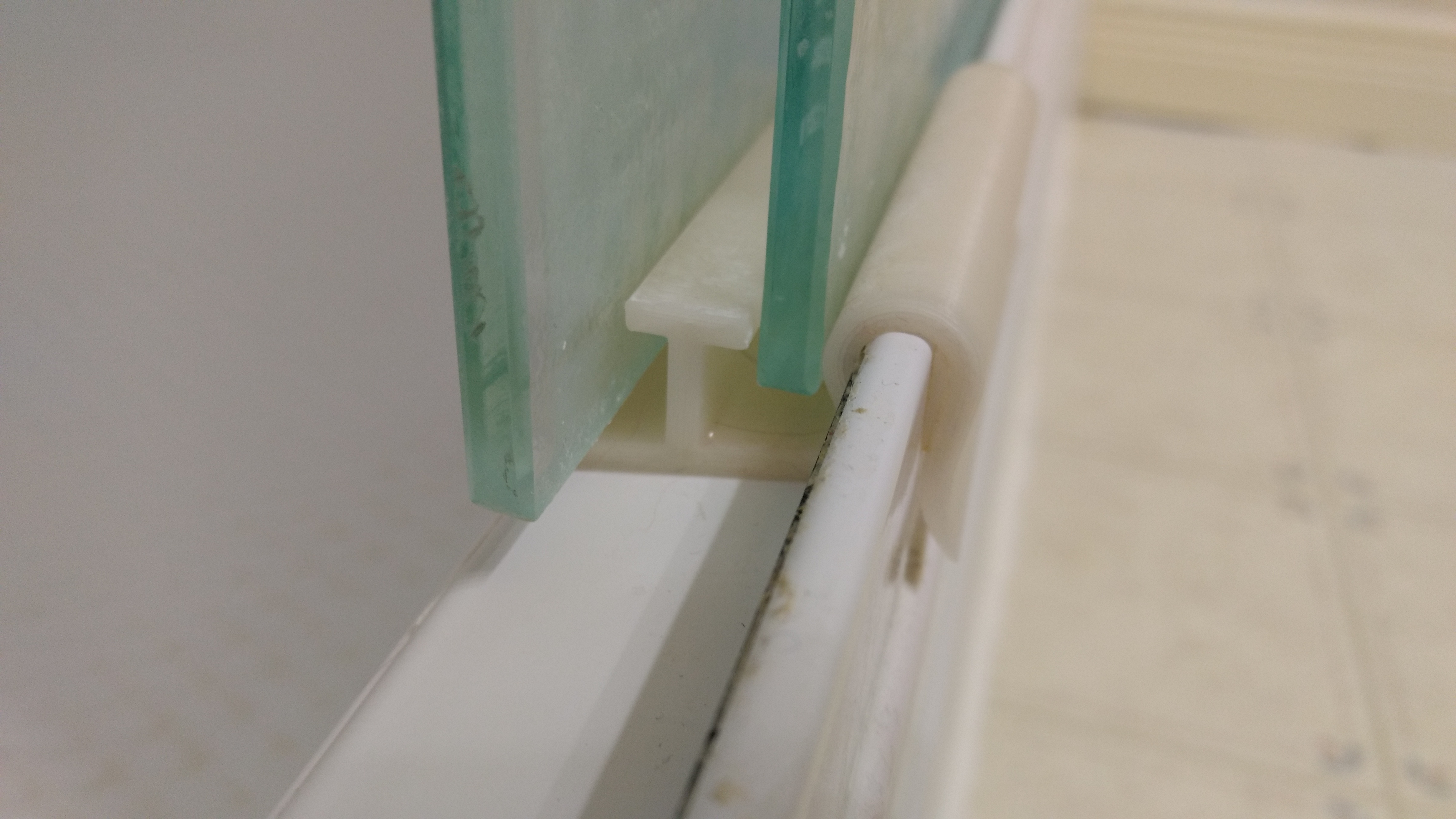 Shower Door Guide Clip