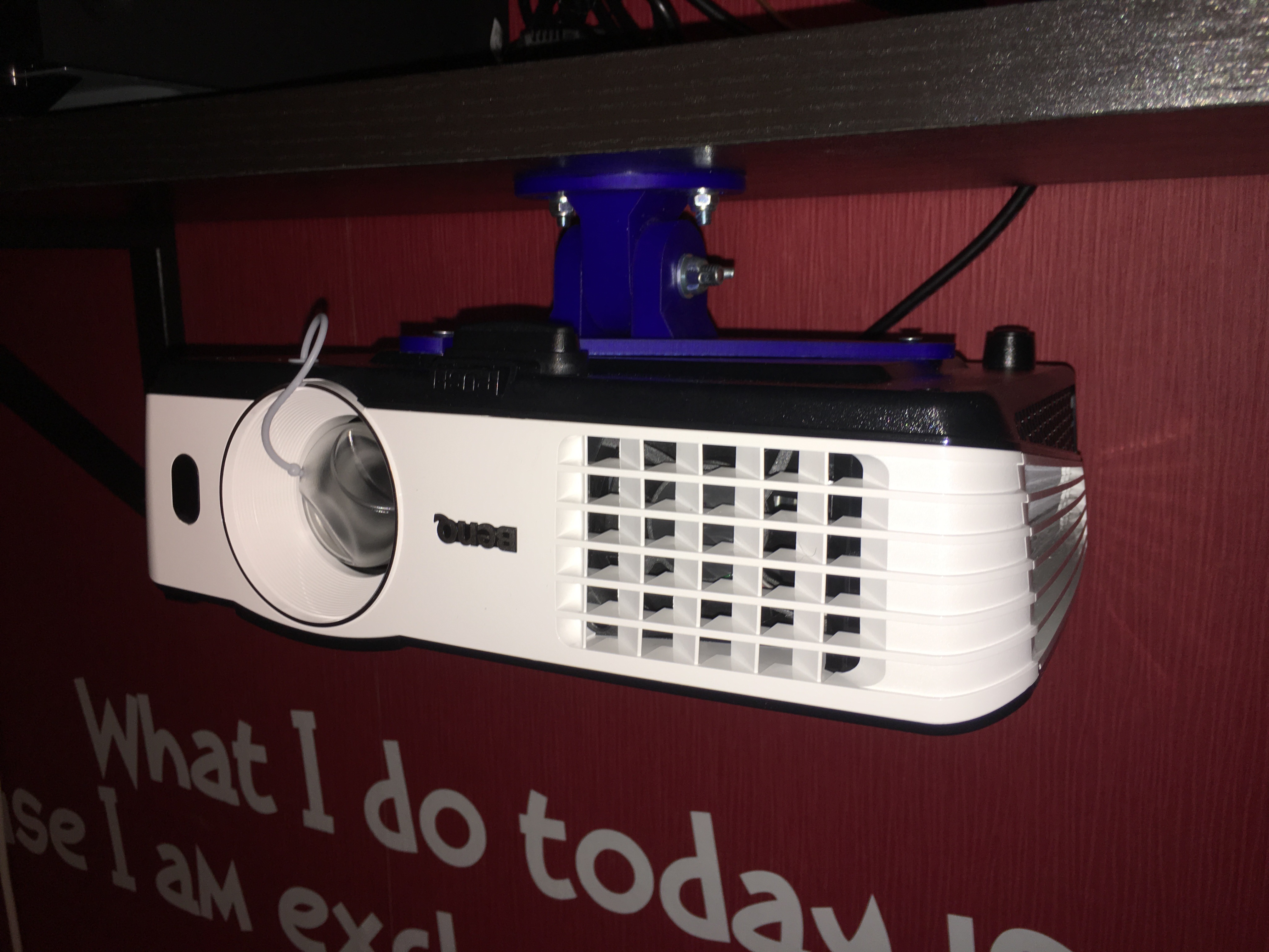 Projector Mount for BenQ TH681