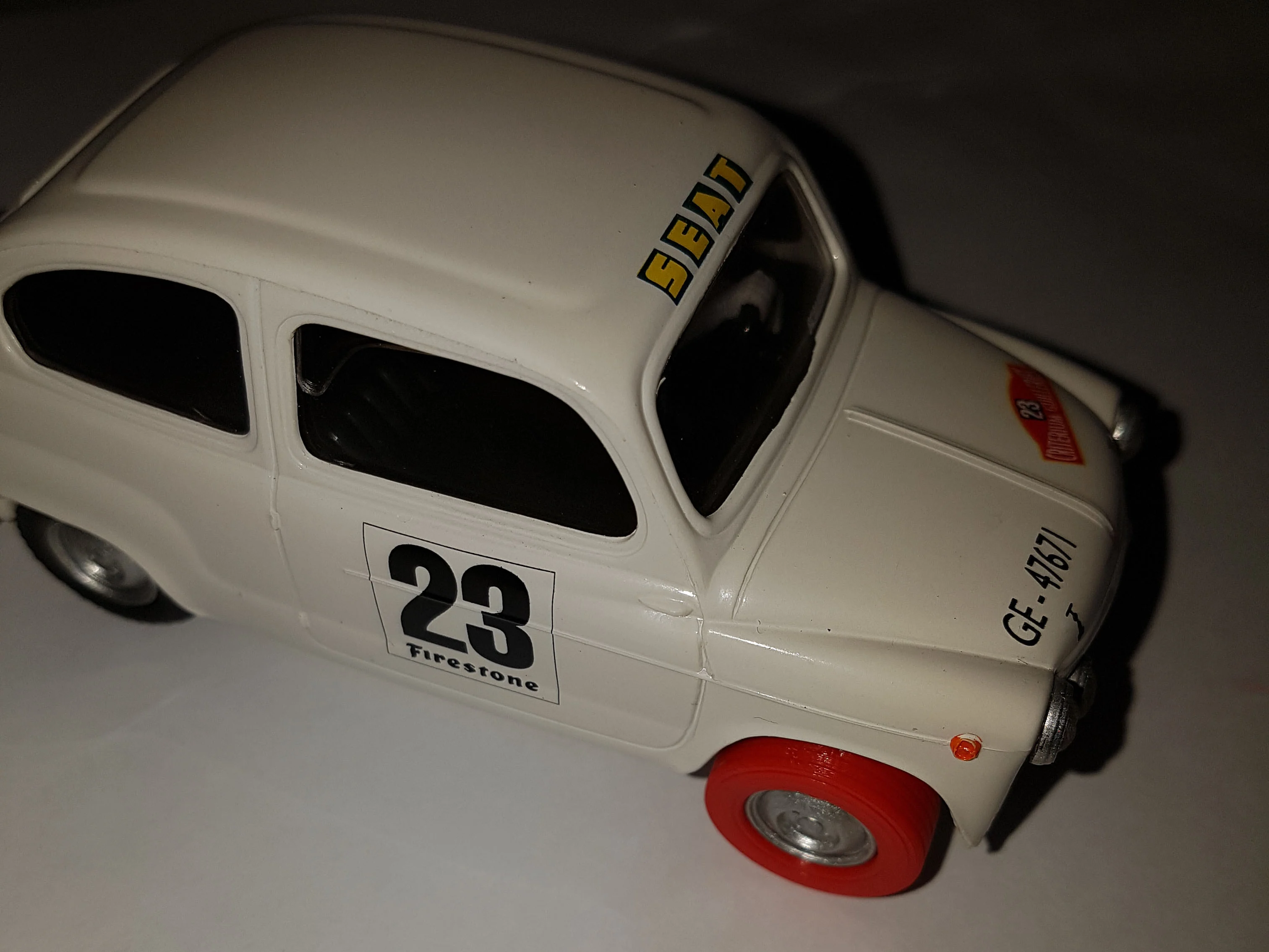 Neumatico Seat 600 Scalextric-SCX