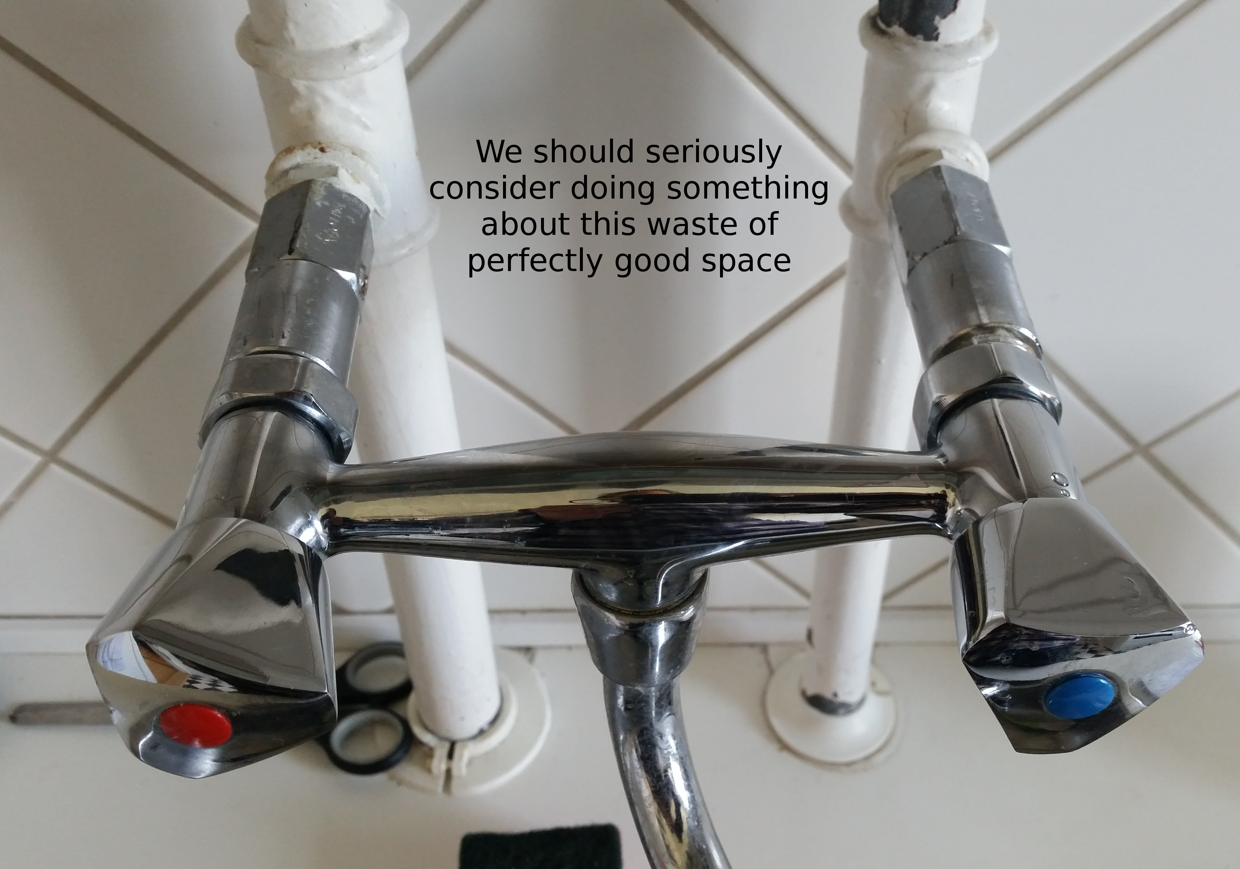 kitchen faucet organiser
