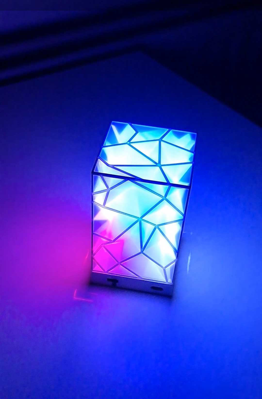 Battery Powered Wifi Wled Effect Light "Moodlight"