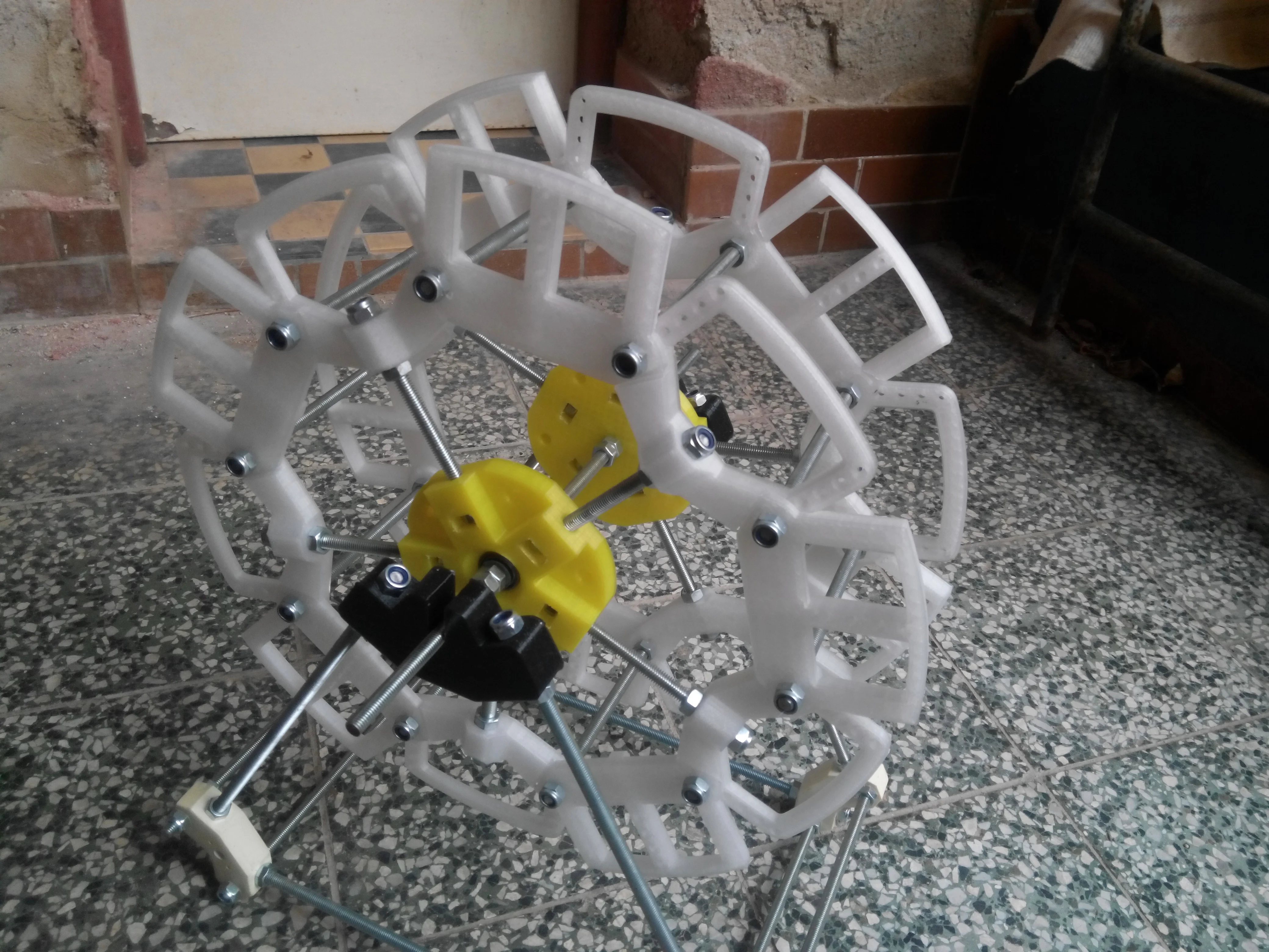 Kolotoc - precise mounted filament spool