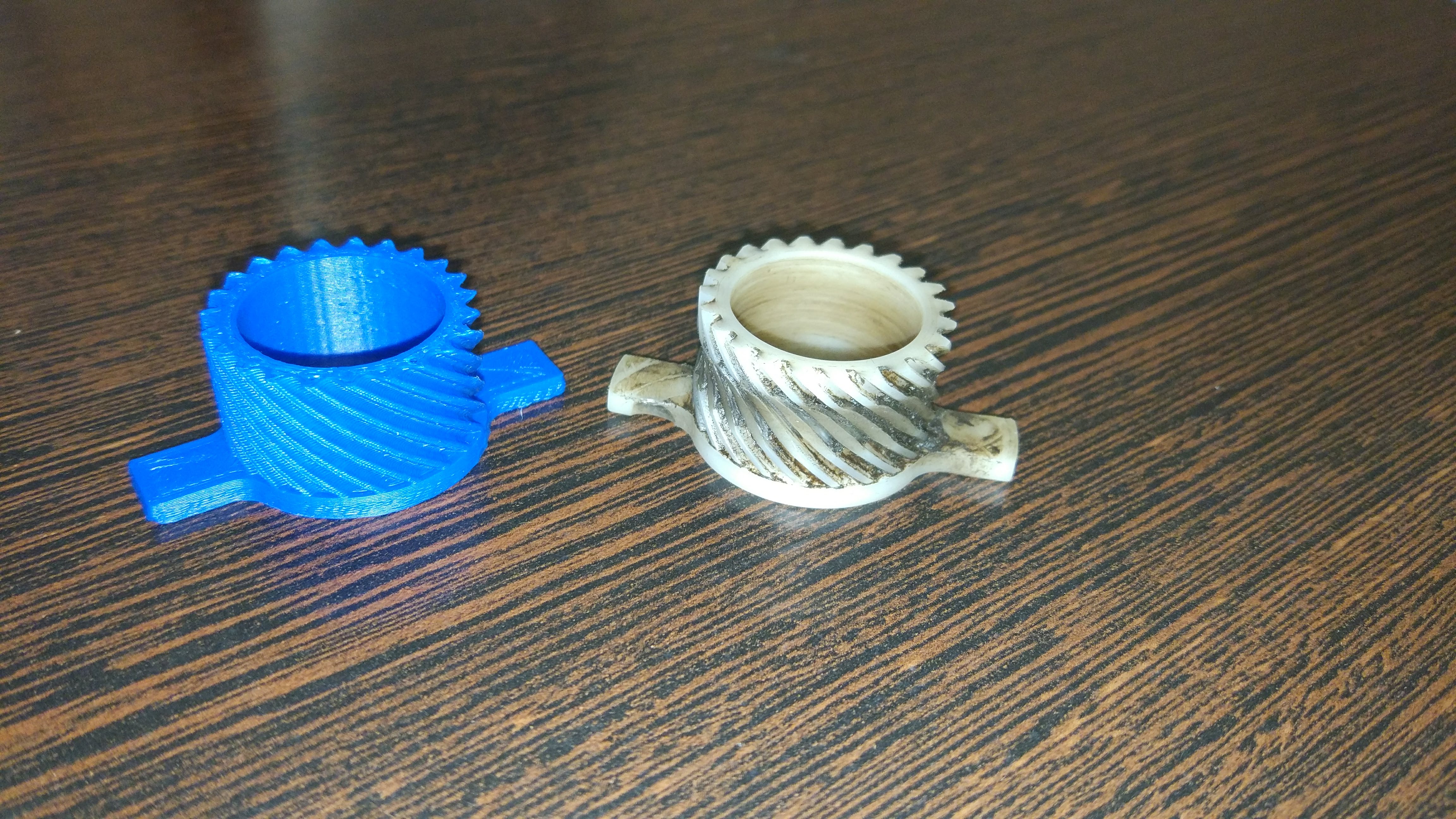 SpeedoMeter Drive Gear - Suzuki DR200 (Djebel-200)