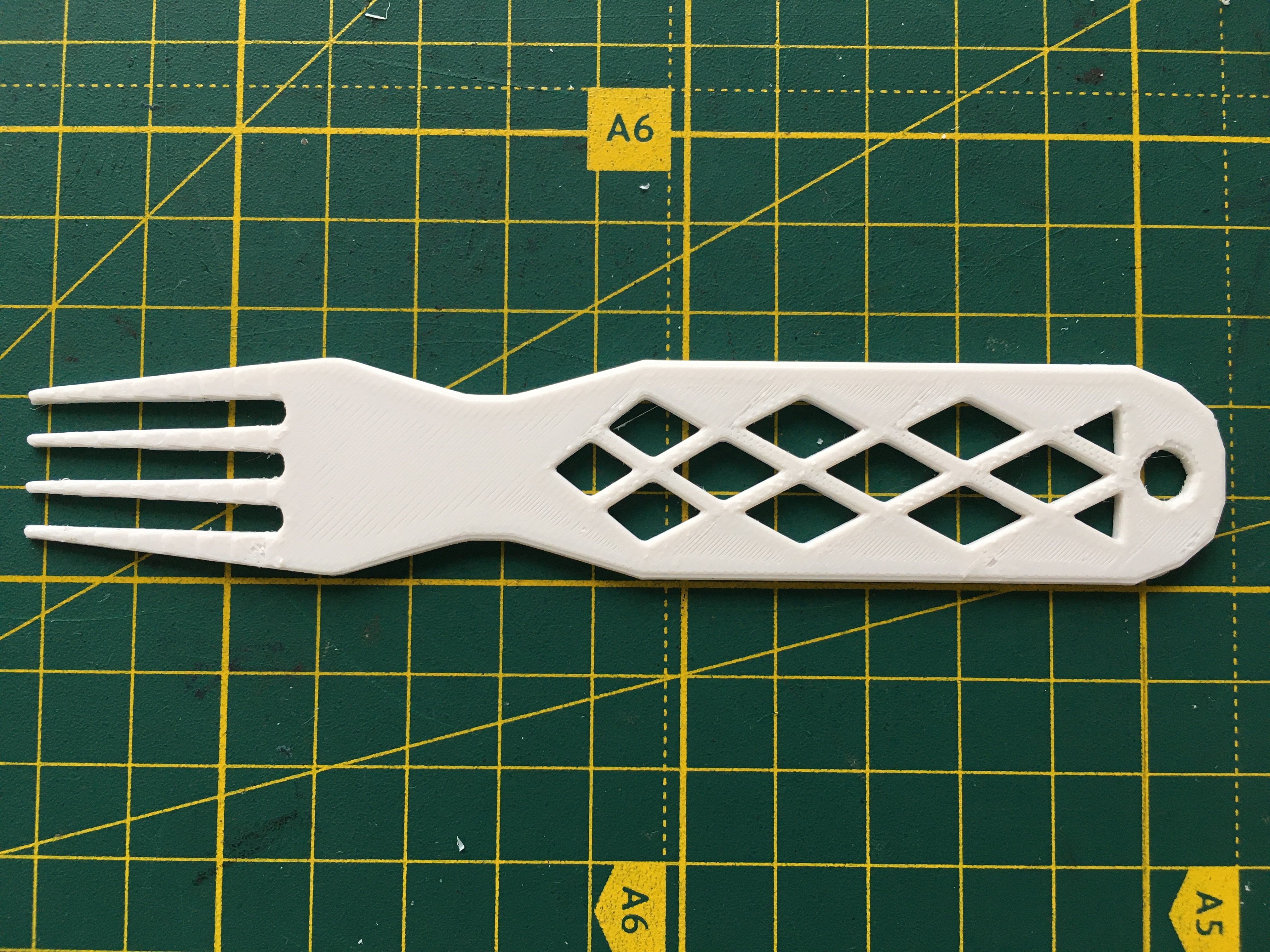 Mini Picnic Fork (130mm) – Fast & Lightweight 3D Print