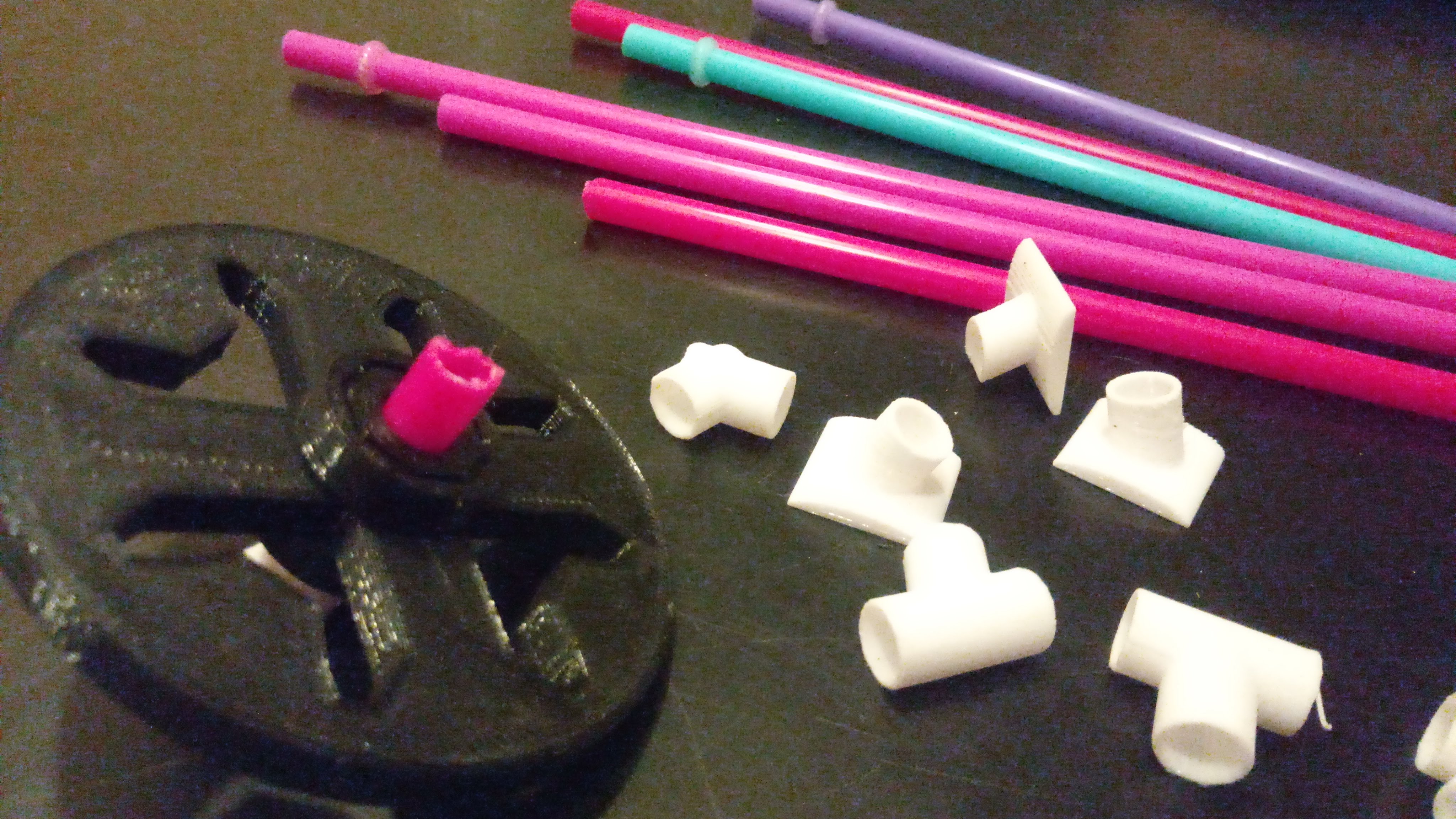 Drinking Straw Connectors