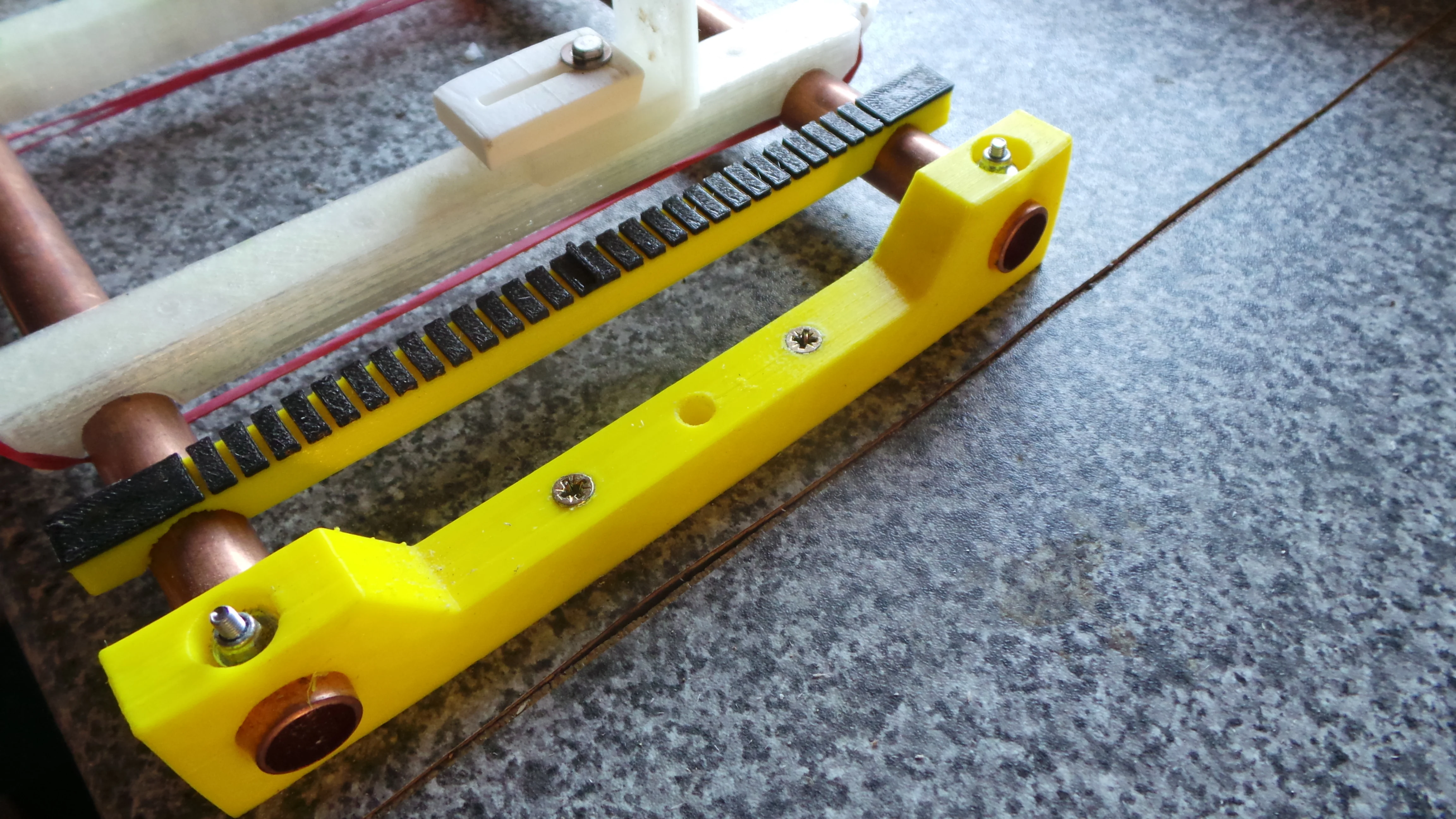 RC Plane Endless Wing Building Rack