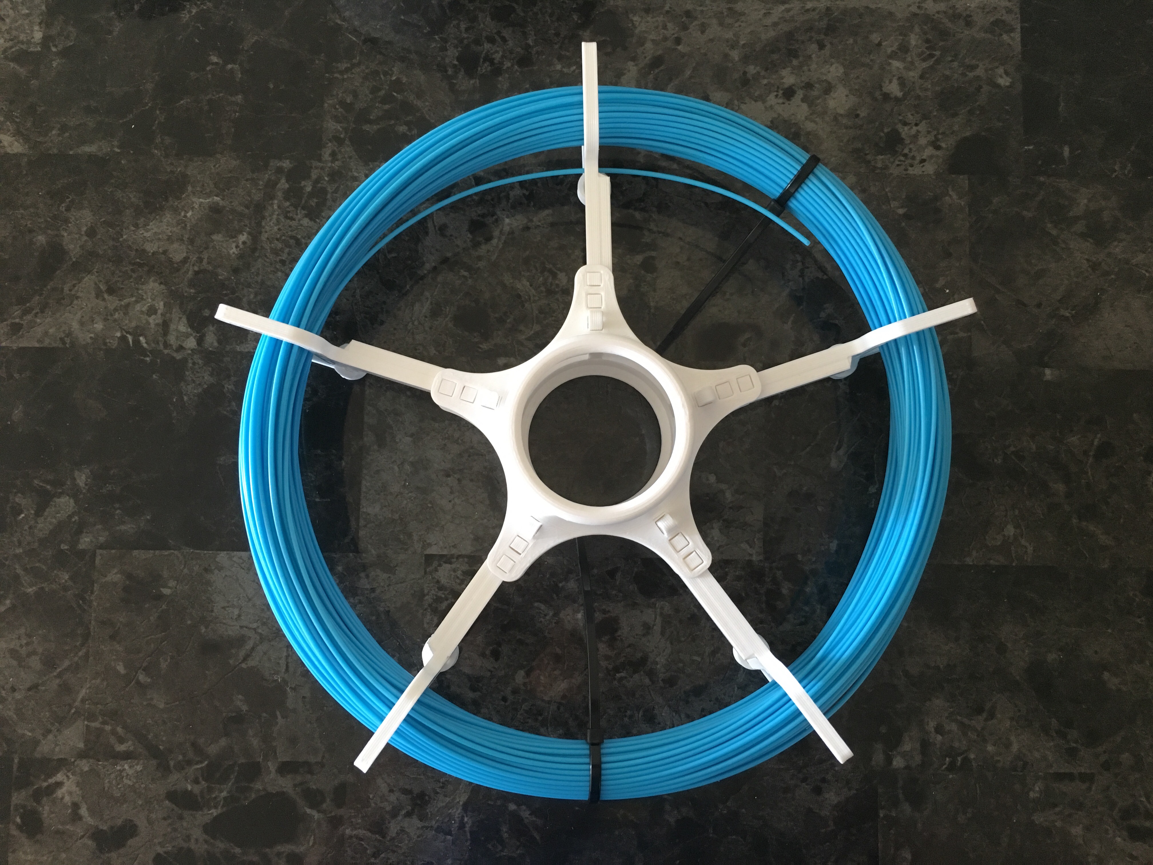 Extended Unlockable Loose Filament Spool (Push Plastic Sample)