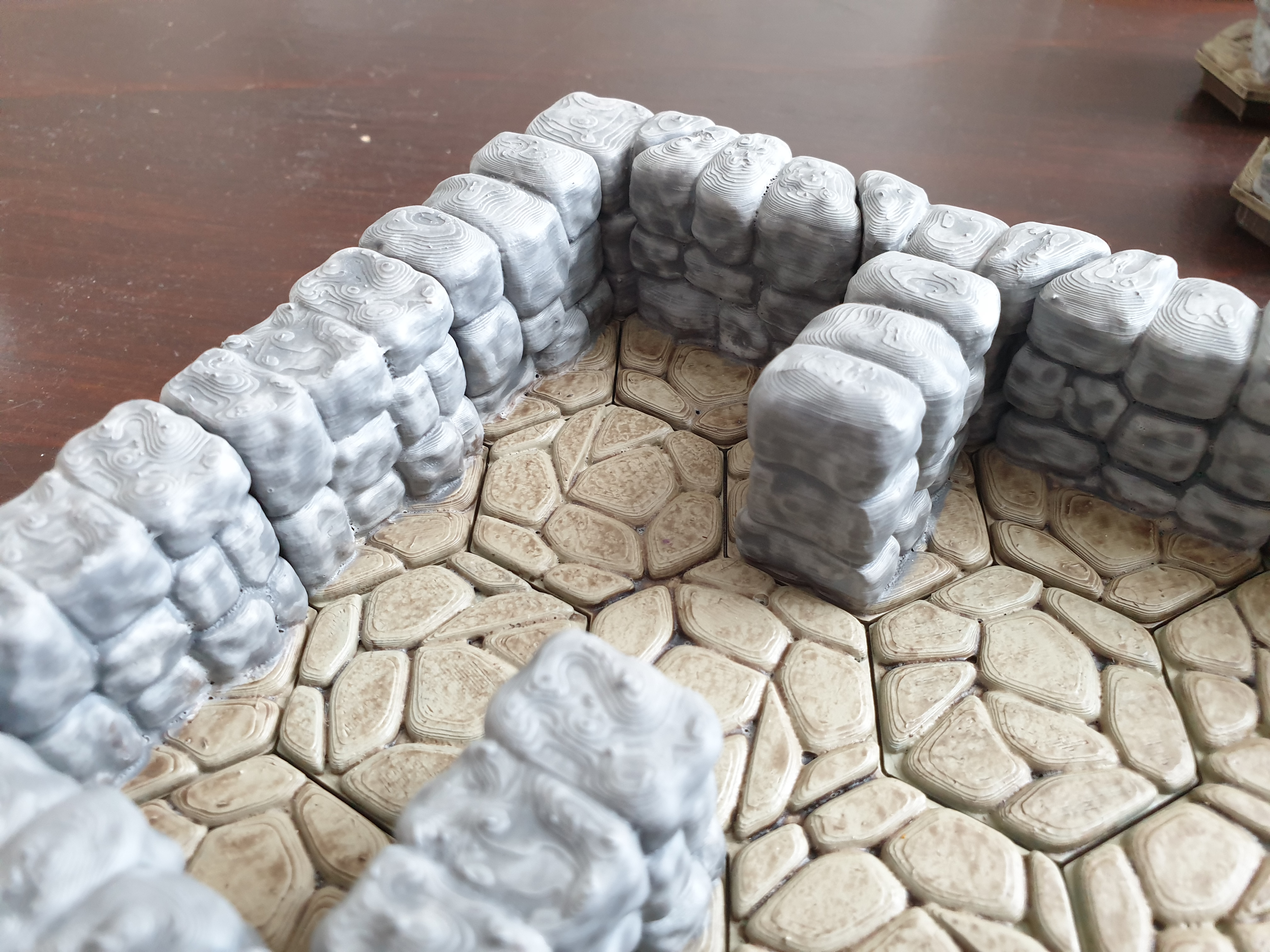 WDhex sturdy walls & corners for irregular stone floor