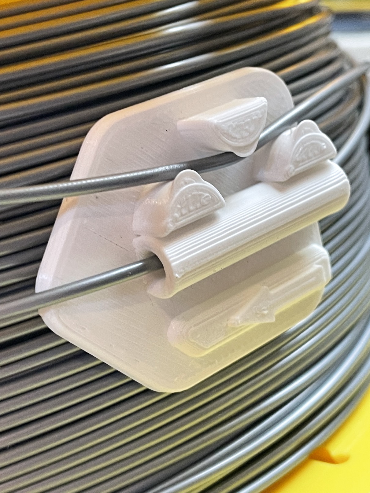 Filament Retainer Clip remix