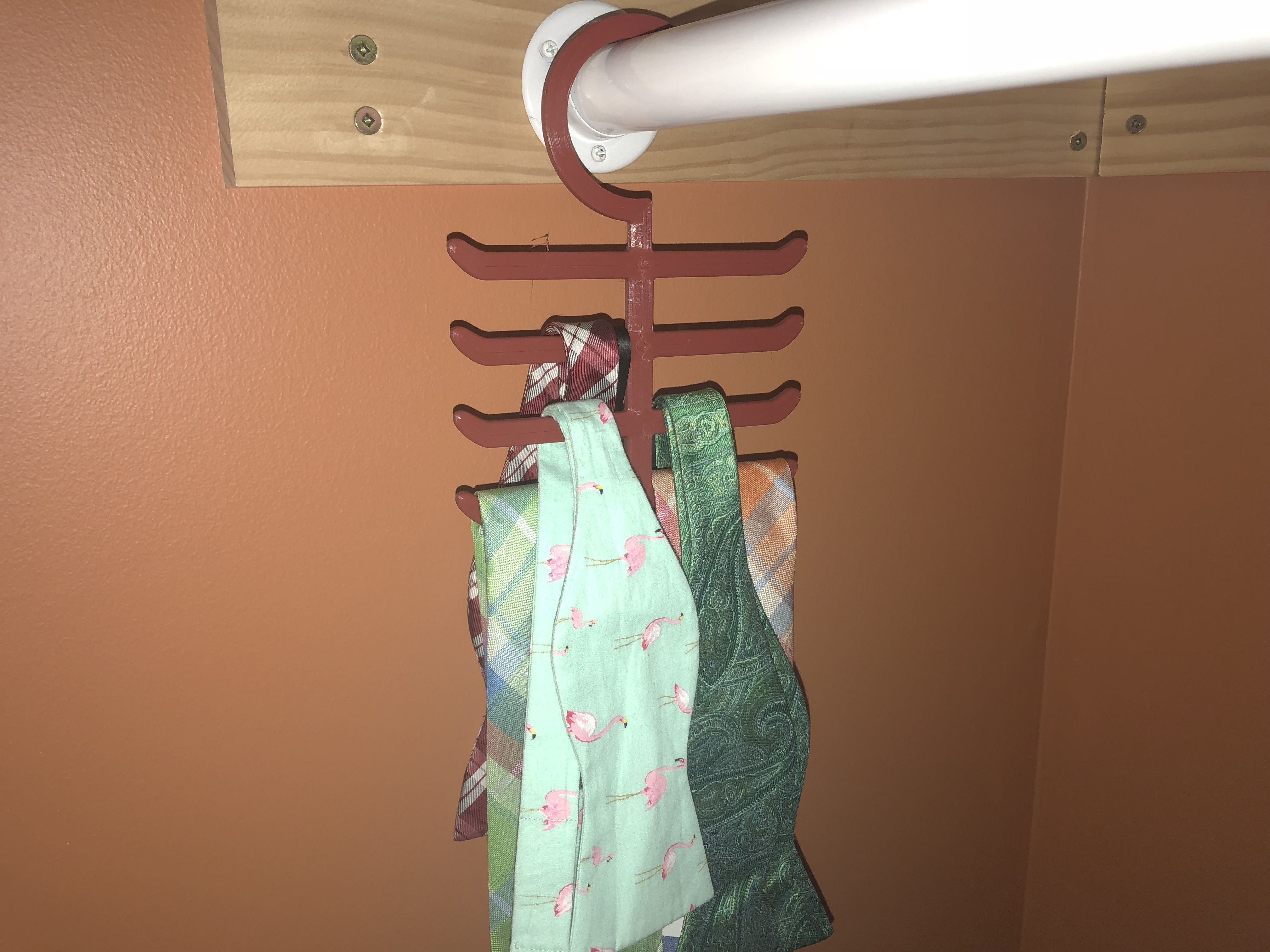 Tie Hanger