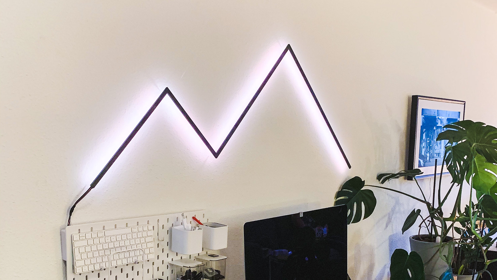 RGB LED light sculpture frame connectors for aluminium profile