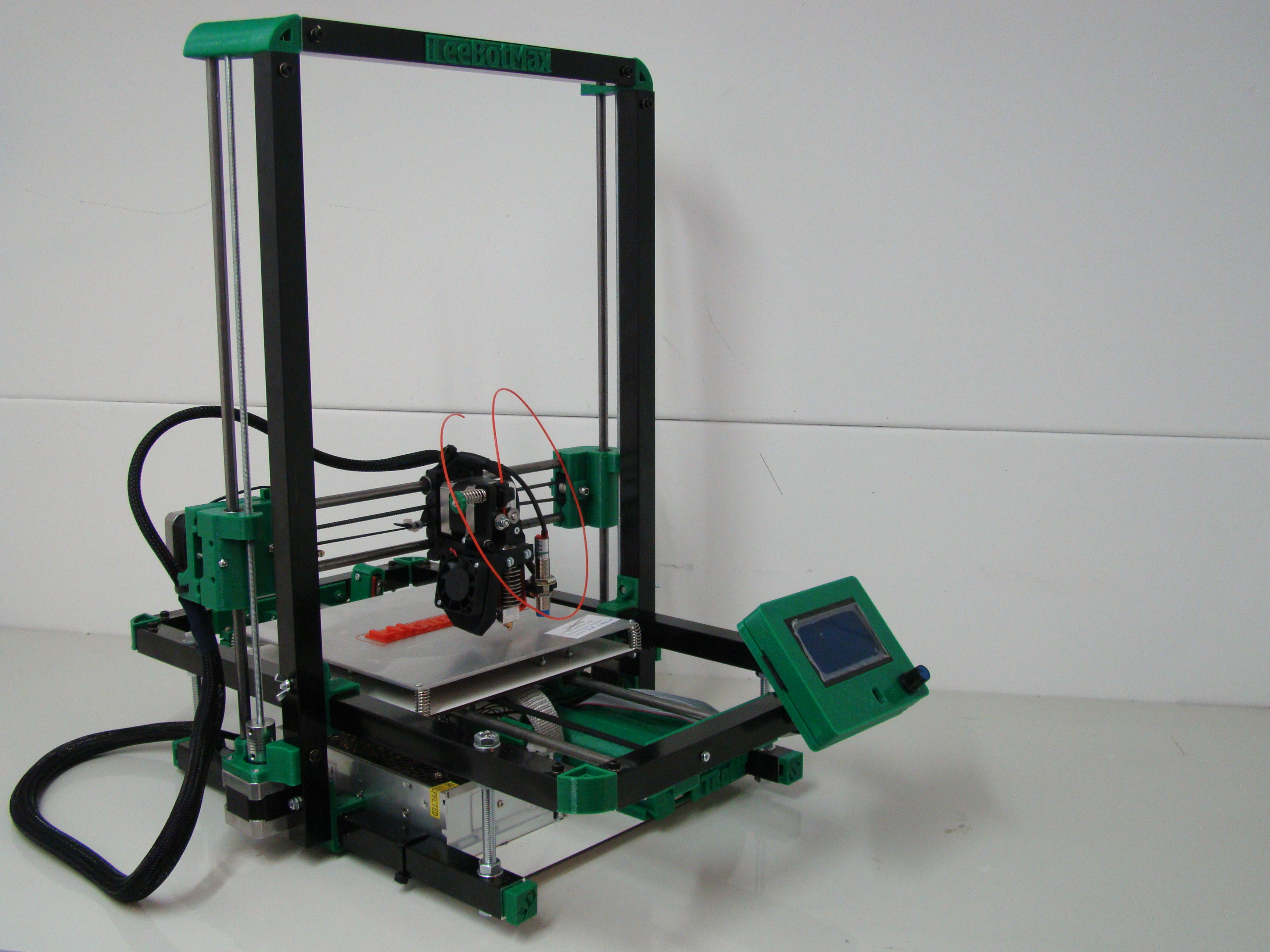 Folding 3D printer, design based on Foldarap