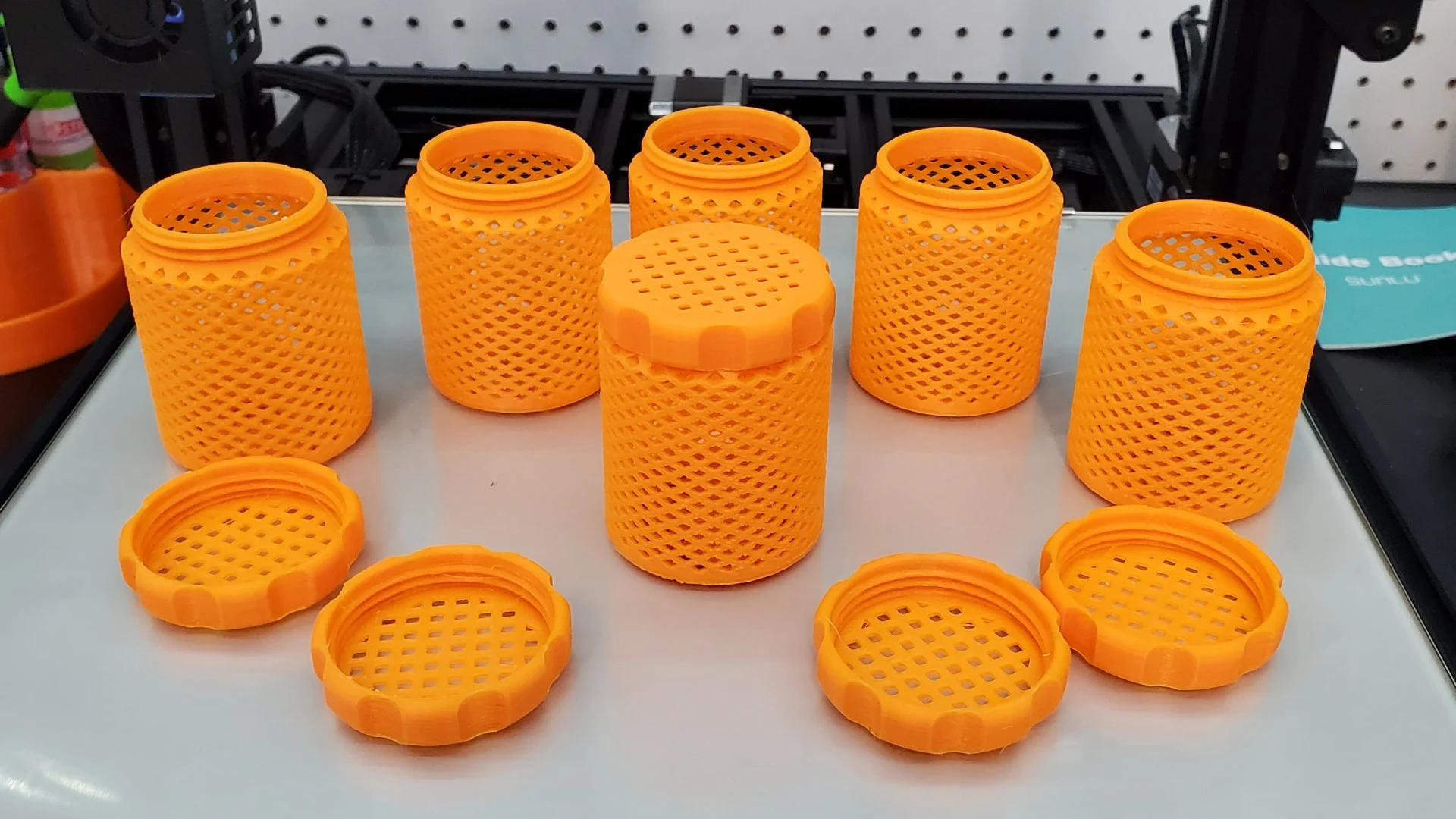 Better Knurled Cap, Better Cap Threads, & Thinner Walled Silica Gel Container