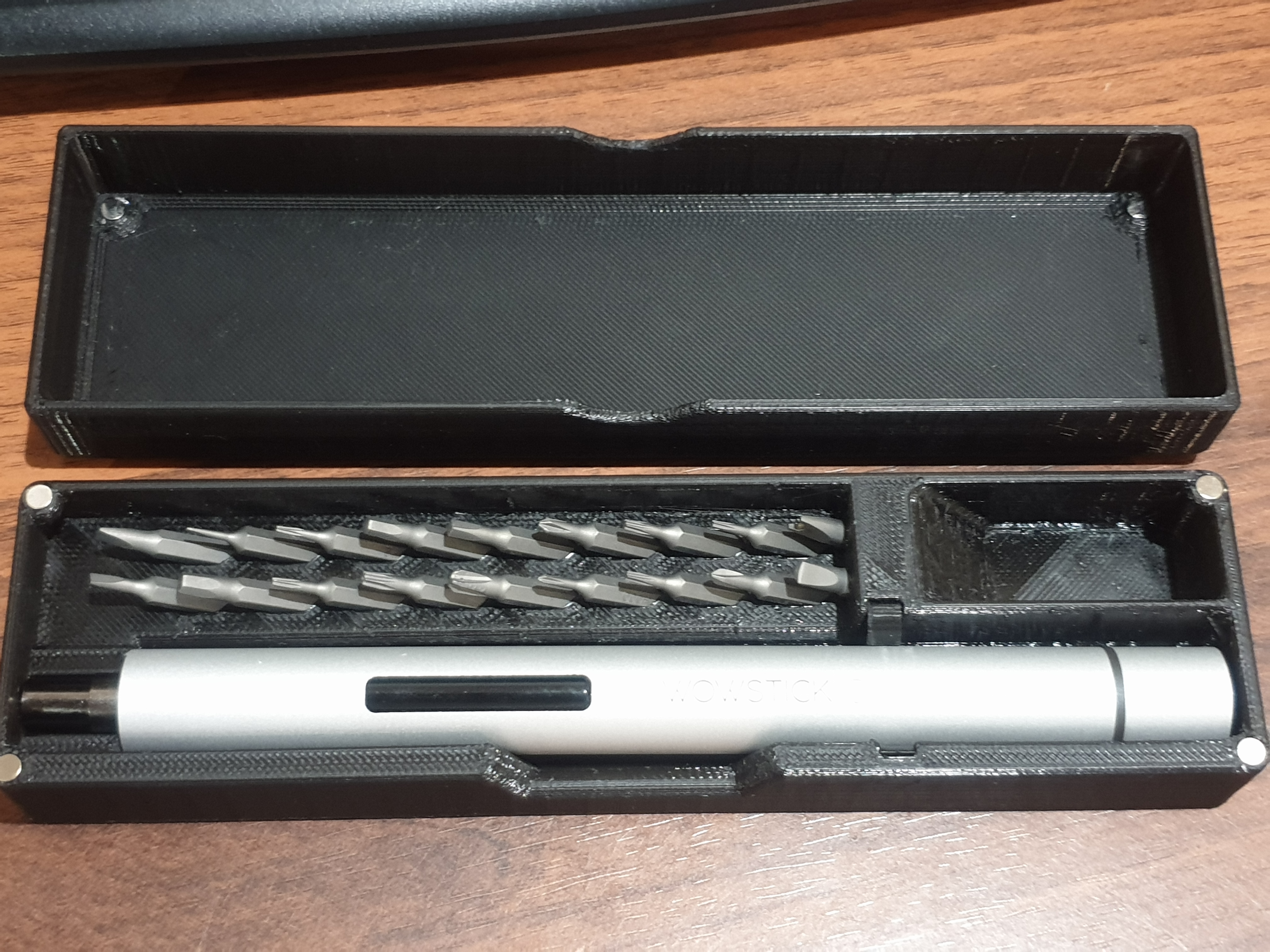 XIAOMI Wowstick screwdriver organizer version 2 (вторая версия органайзера для отвертки Wowstick)