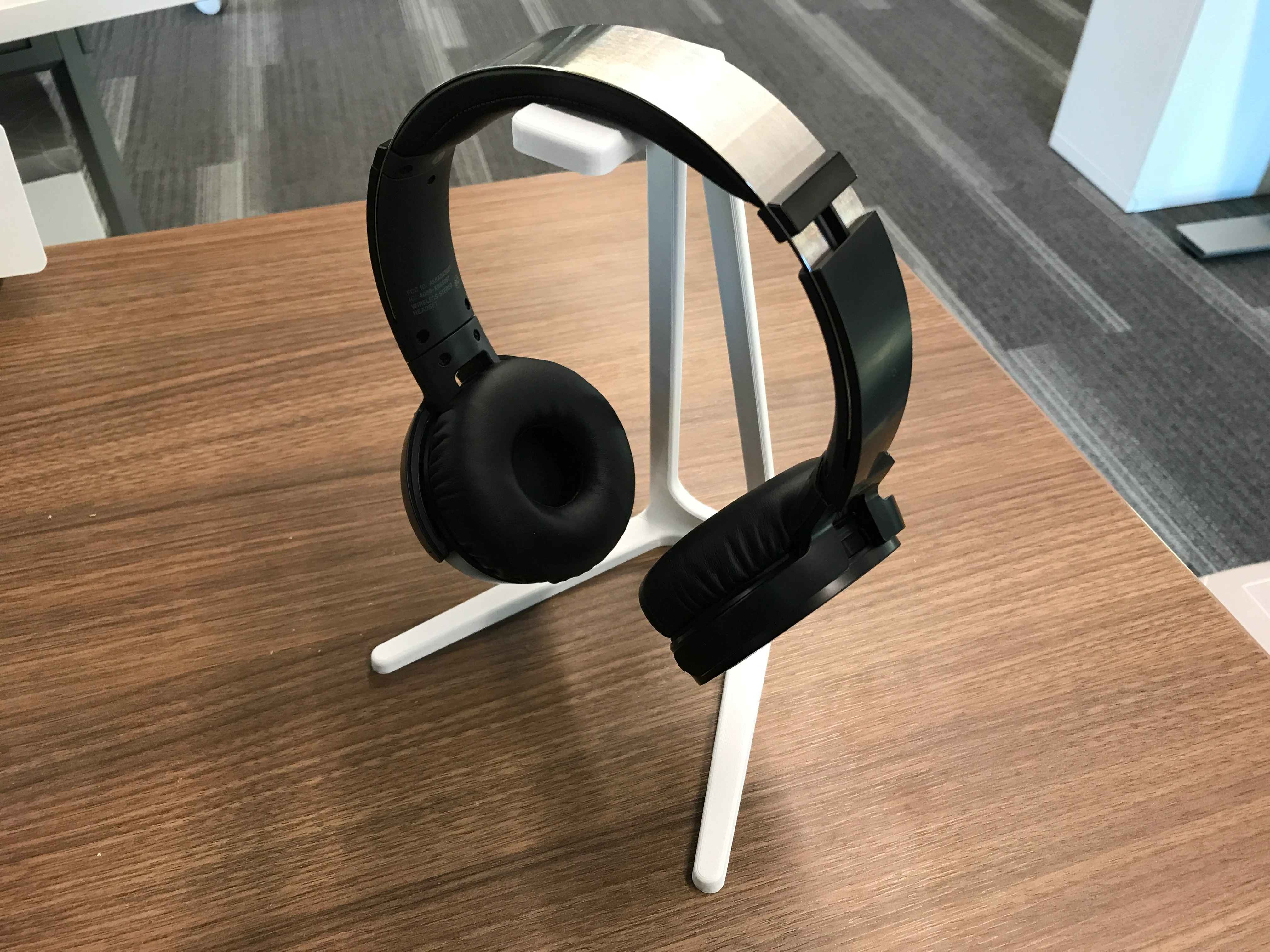 Headphone Stand