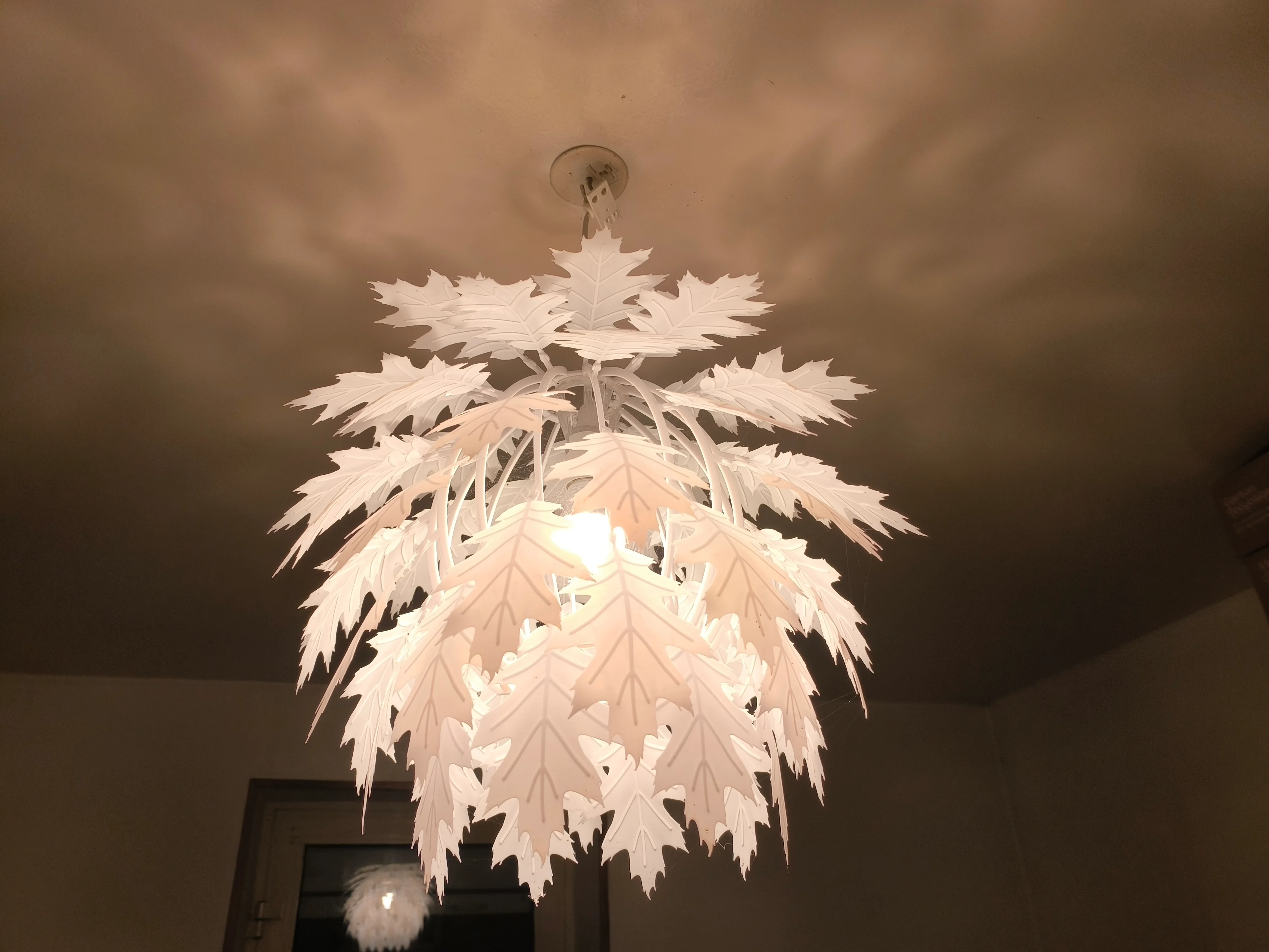 Forest ceiling lamp - Custom leaves