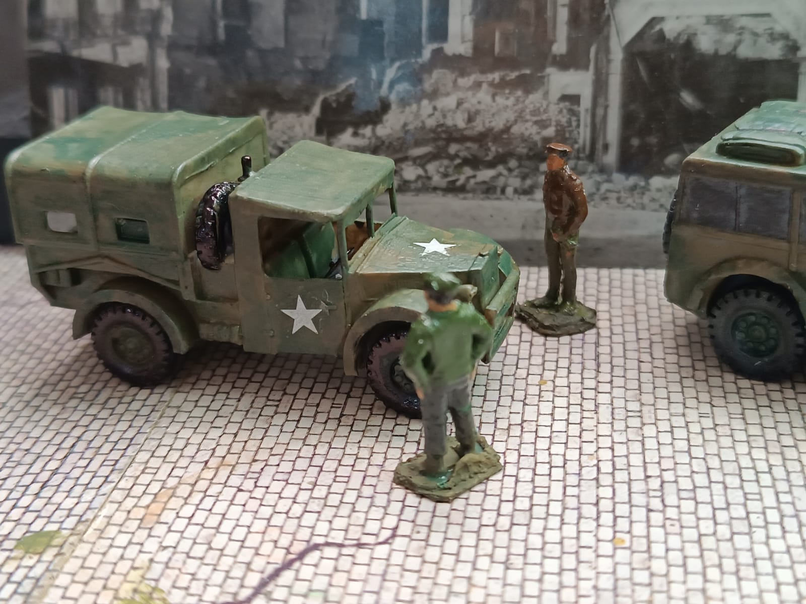 HEAVY UTILITY CAR HUMBER FWD