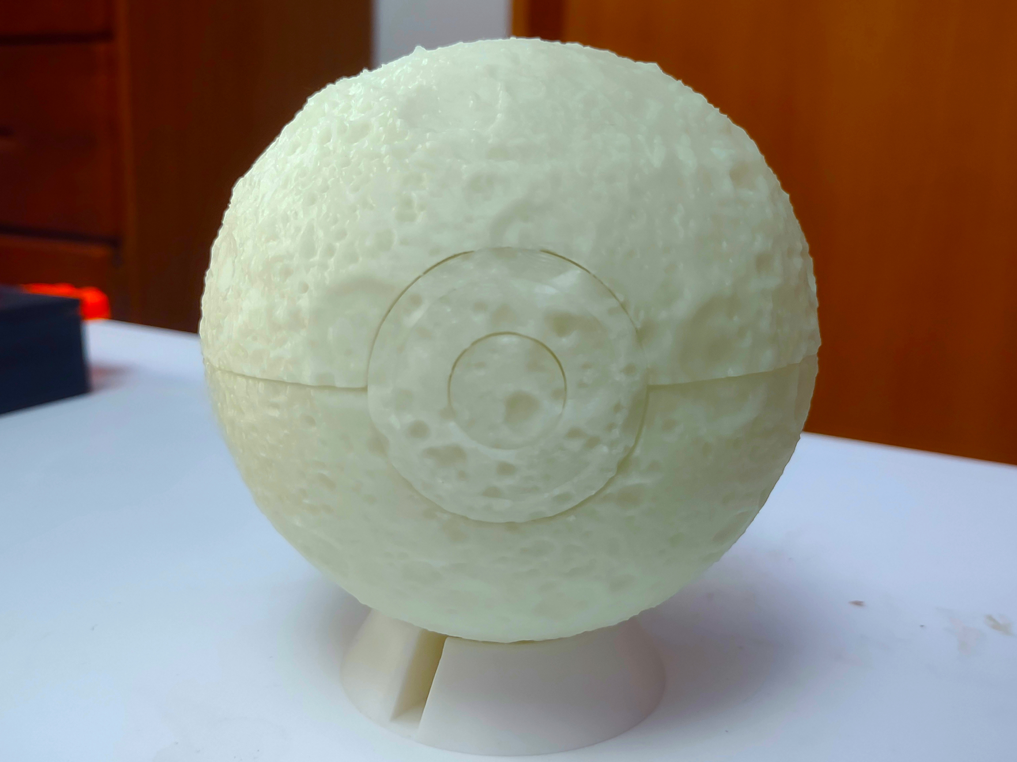The Moon Ball (Custom Poke Ball)