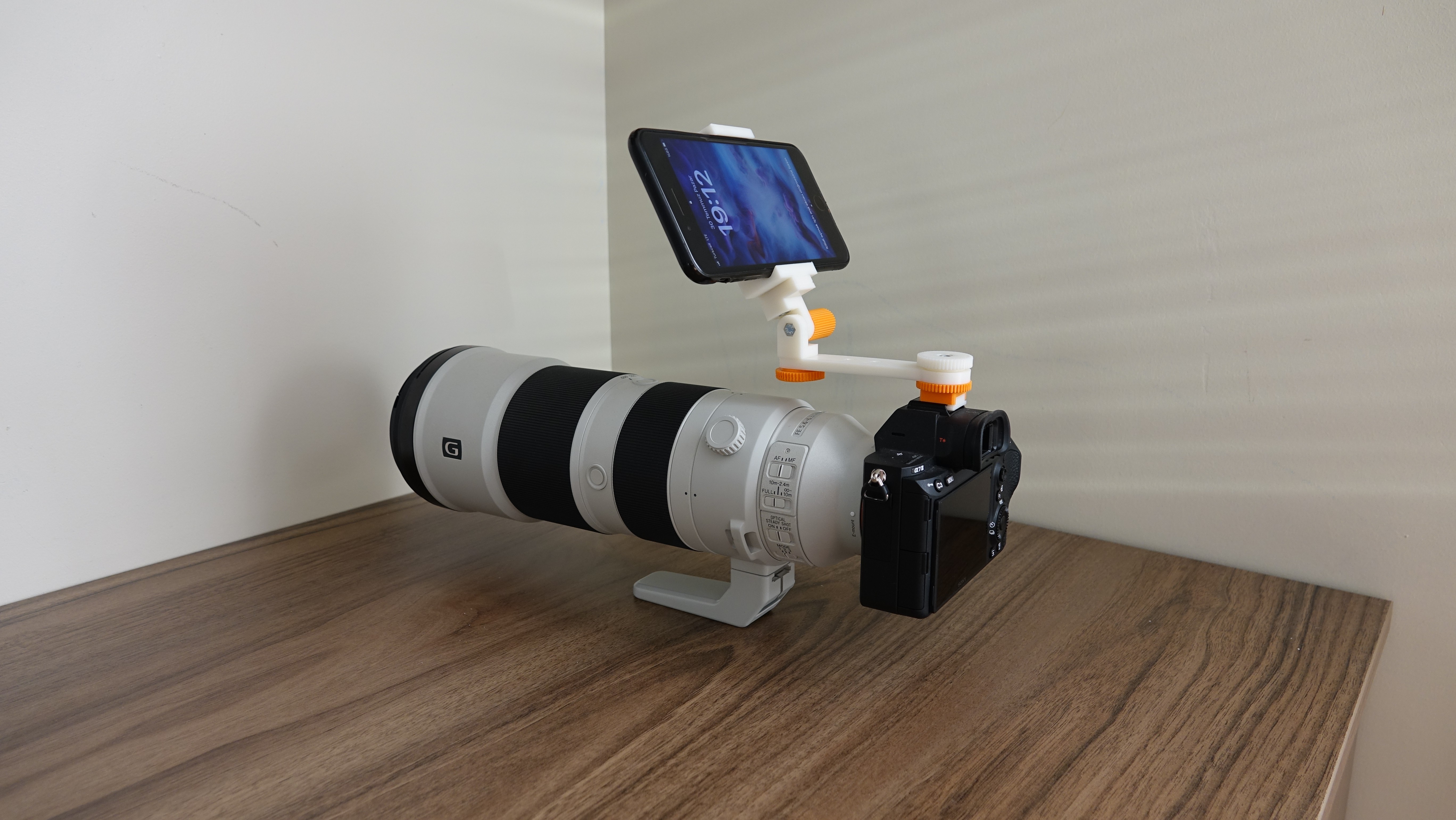 Acrobatic Phone Holder For Camera Hot Shoe / Youtuber / Vlogger / Selfie / Astrophotography
