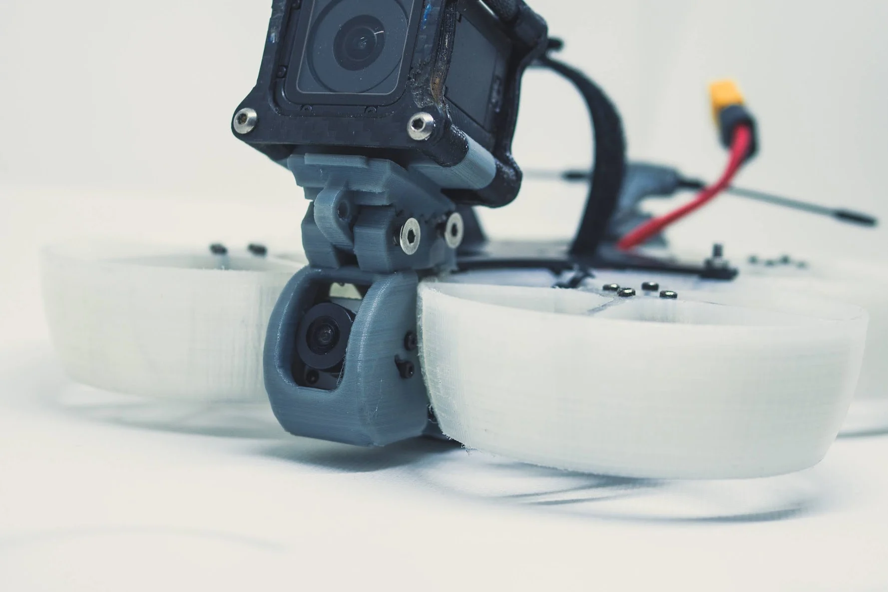 Racewhoop DJI tiltable cam mount + Ath support (adapted from Arnaud Mariage mount)