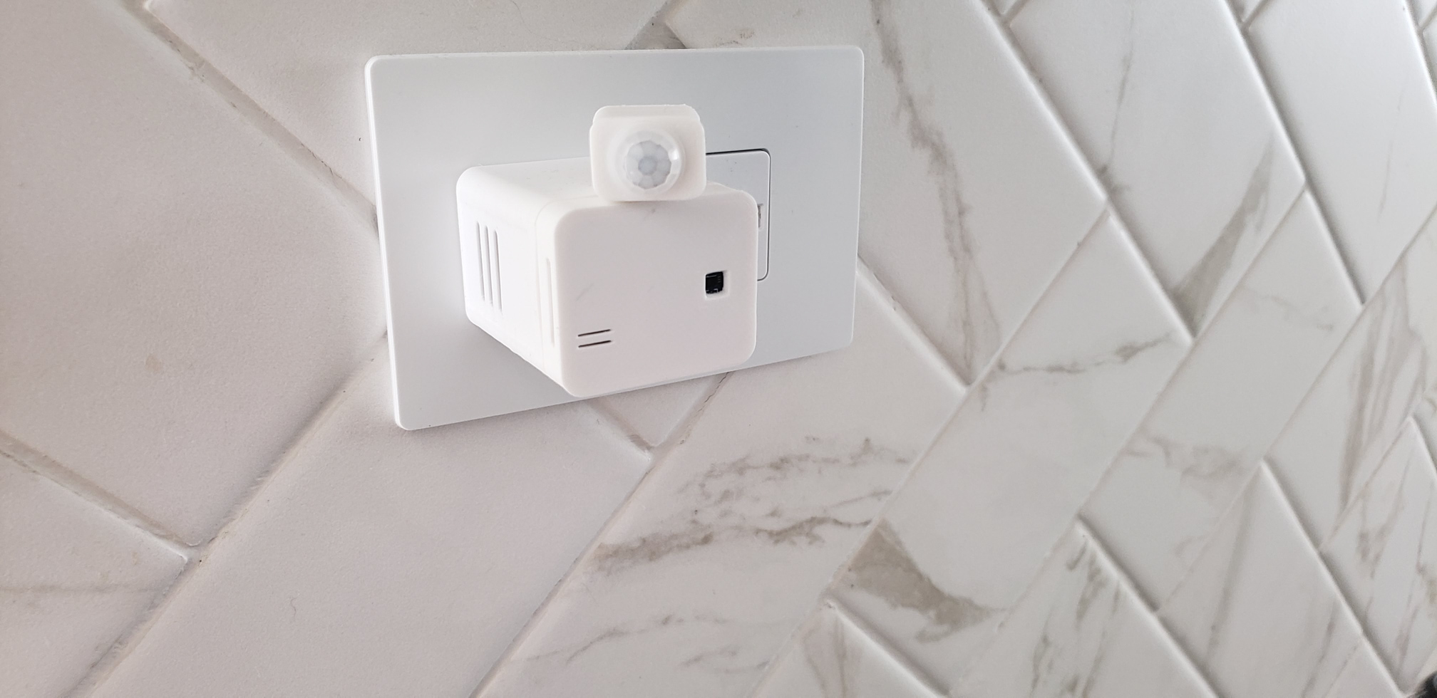 Outlet Mounted Multi-Sensor