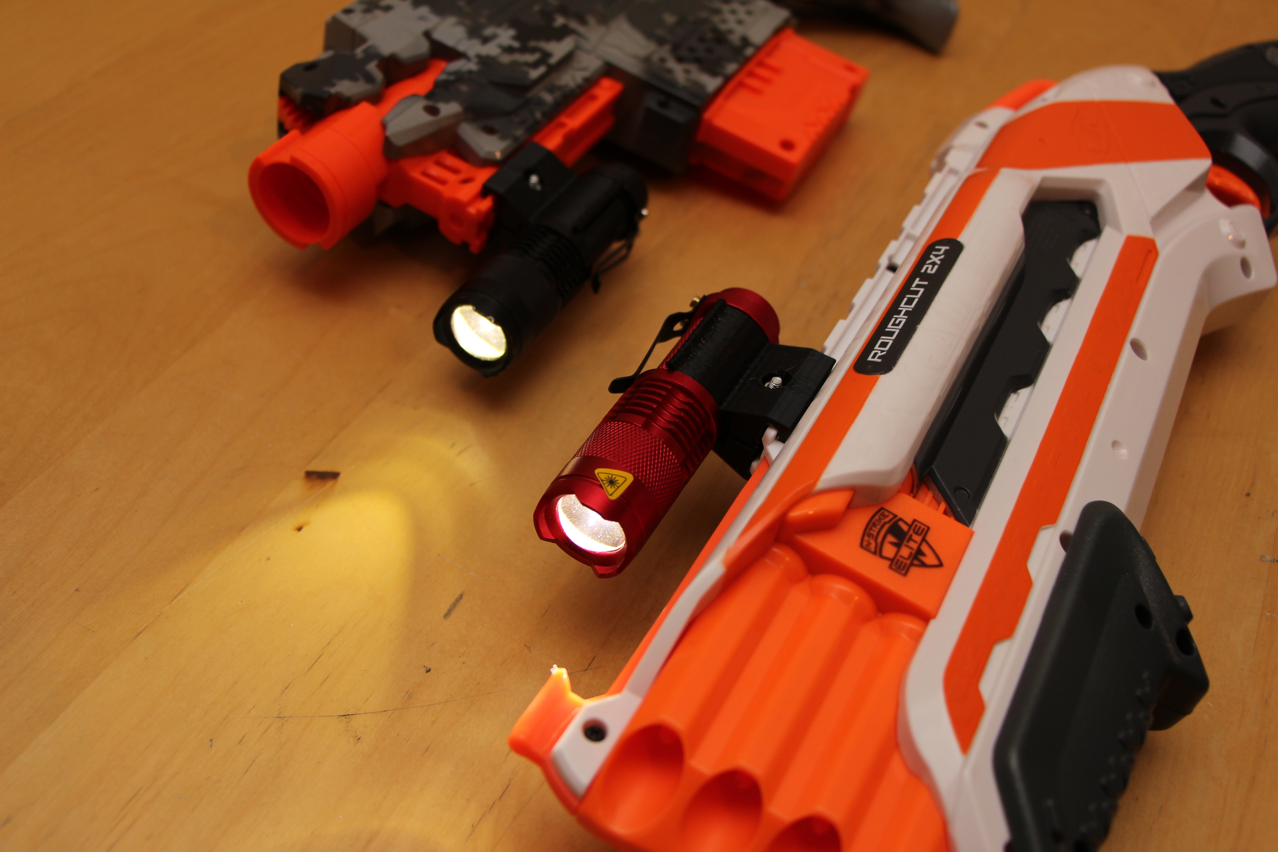 Sipik SK68 flashlight holder for NERF rail