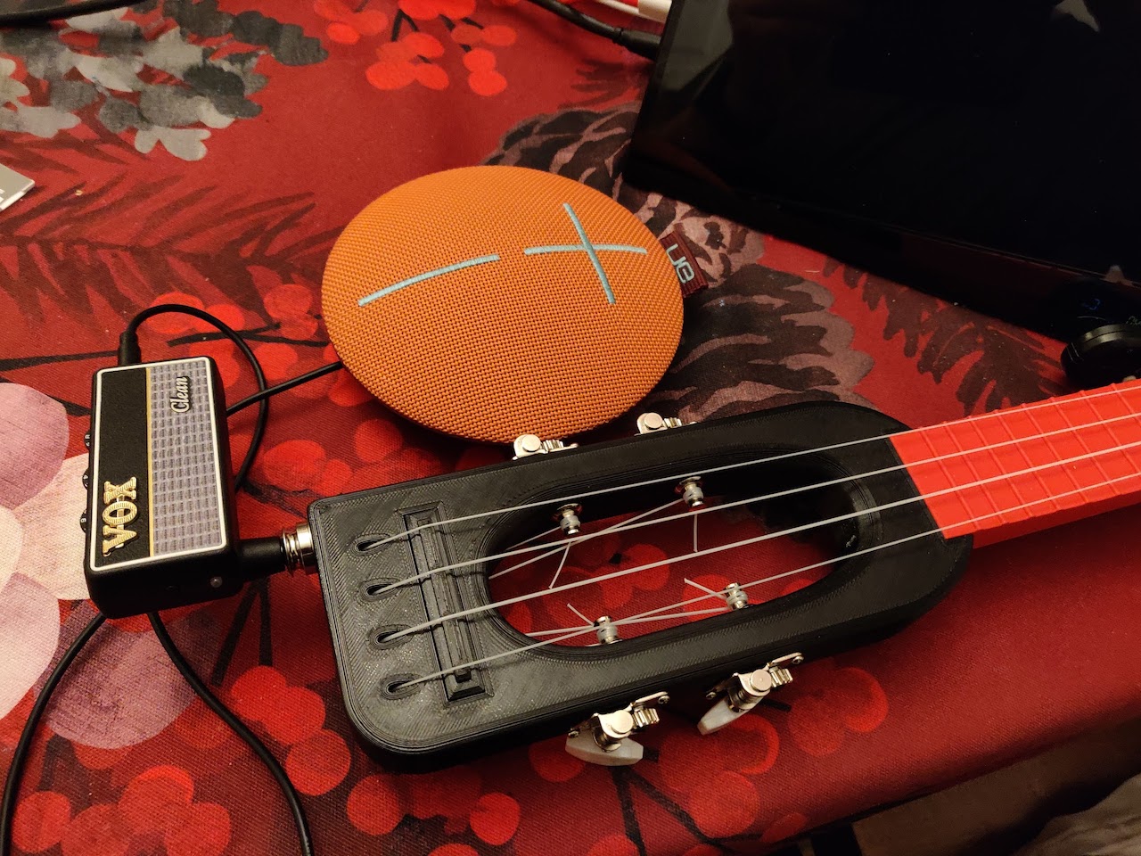 Improved Travelele with pickup