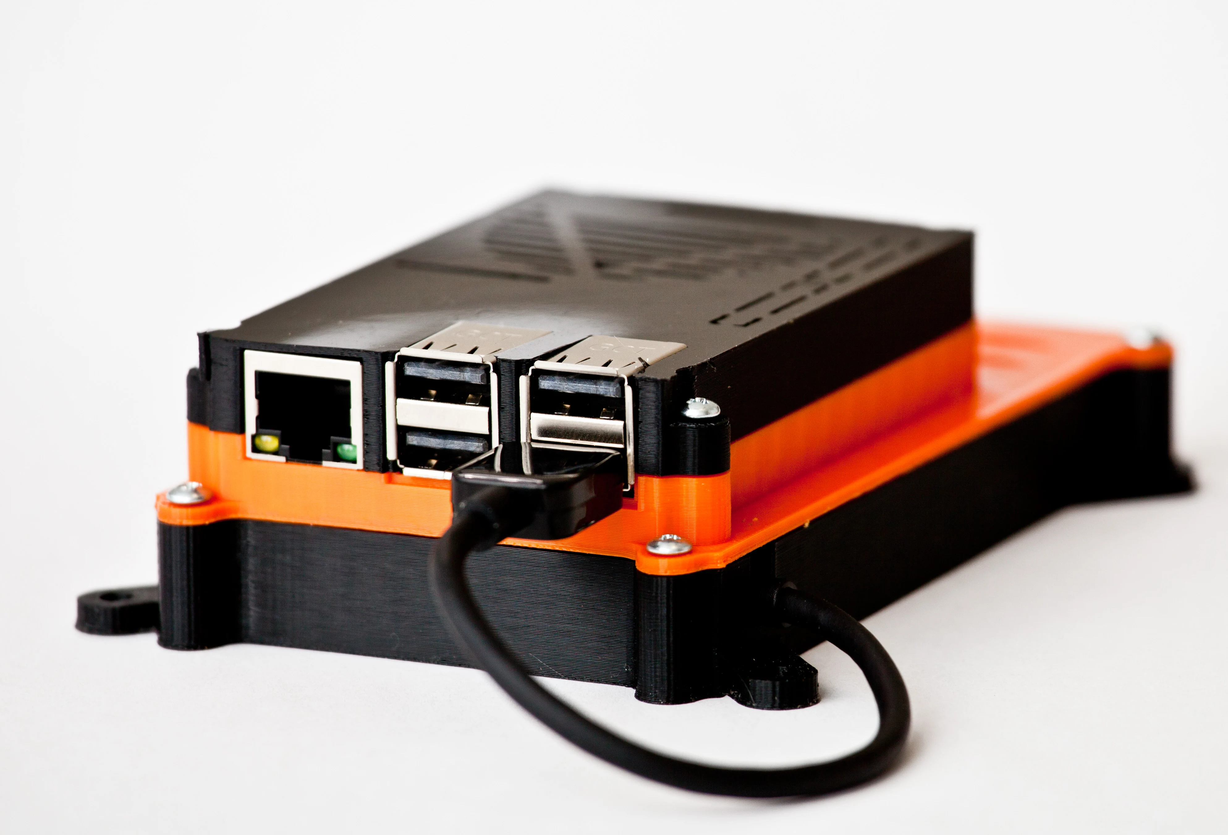 Raspberry Pi Enclosures - 4B, 3B, 3B+, Zero W, 2.5" HDD