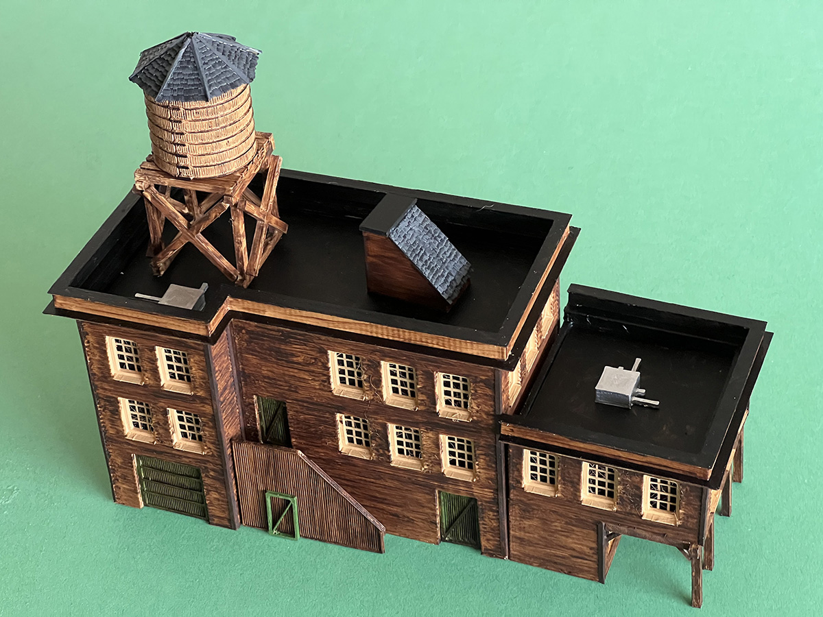 OLD BREWERY and TAVERN HO SCALE