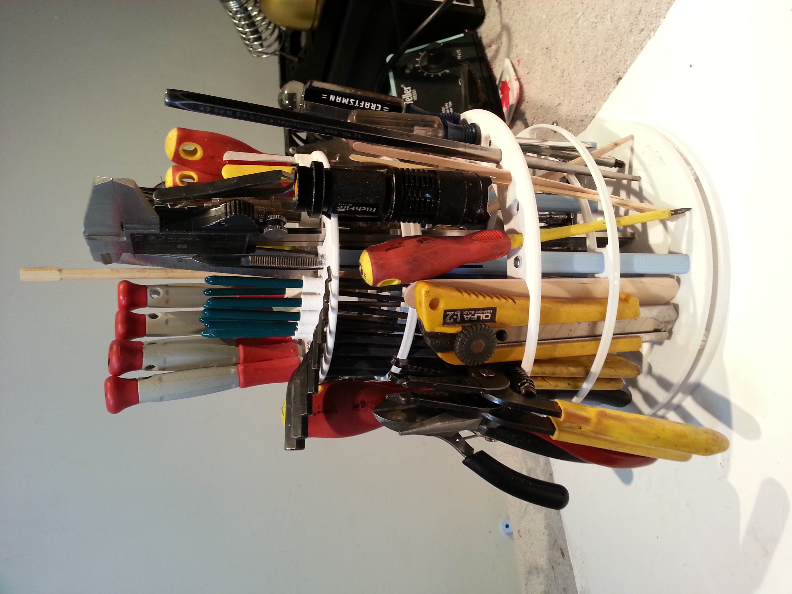 Rotating Tool Stand