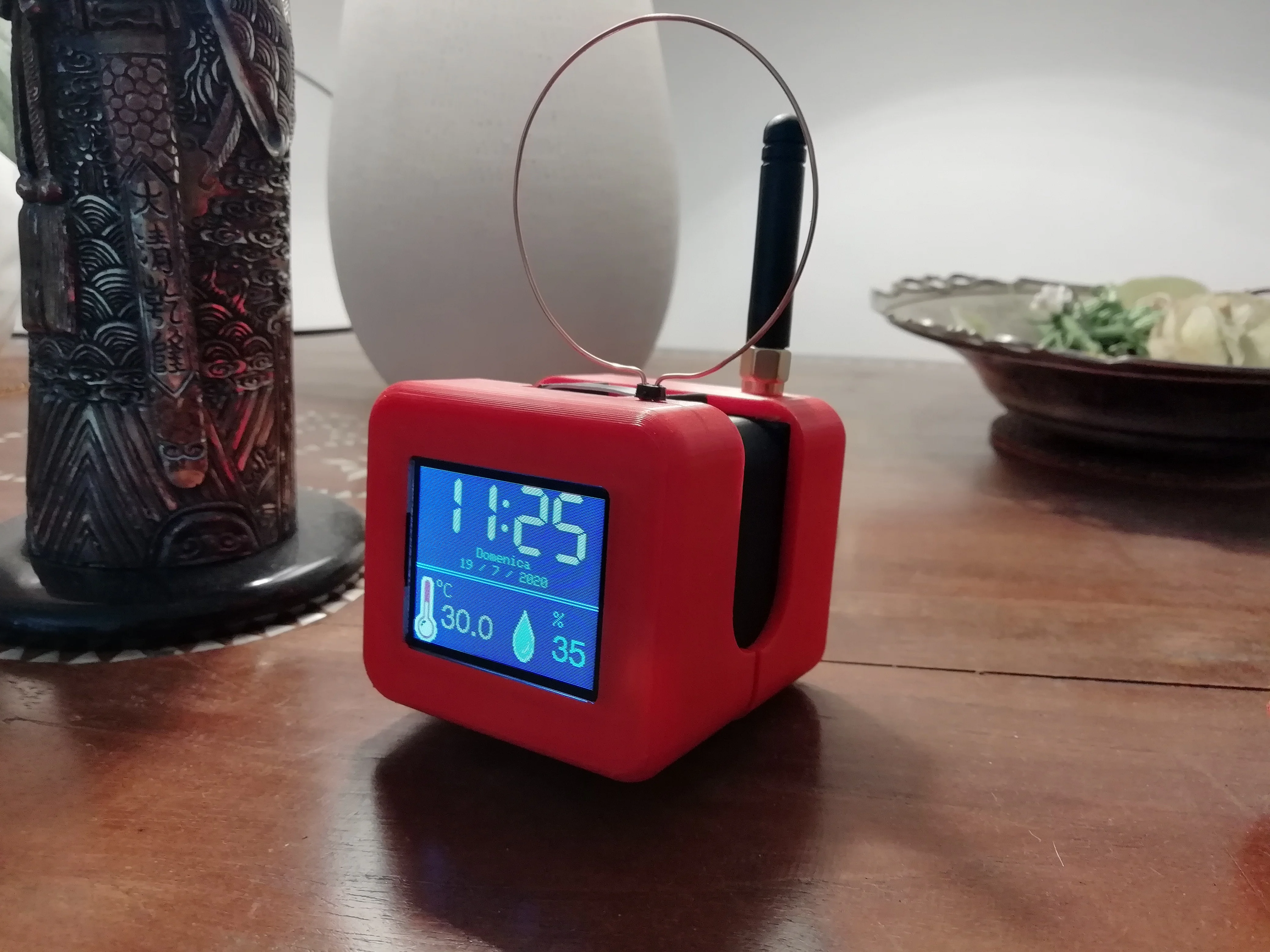 Retro case for Wemos mini Pro, TFT 1.8" and sensor