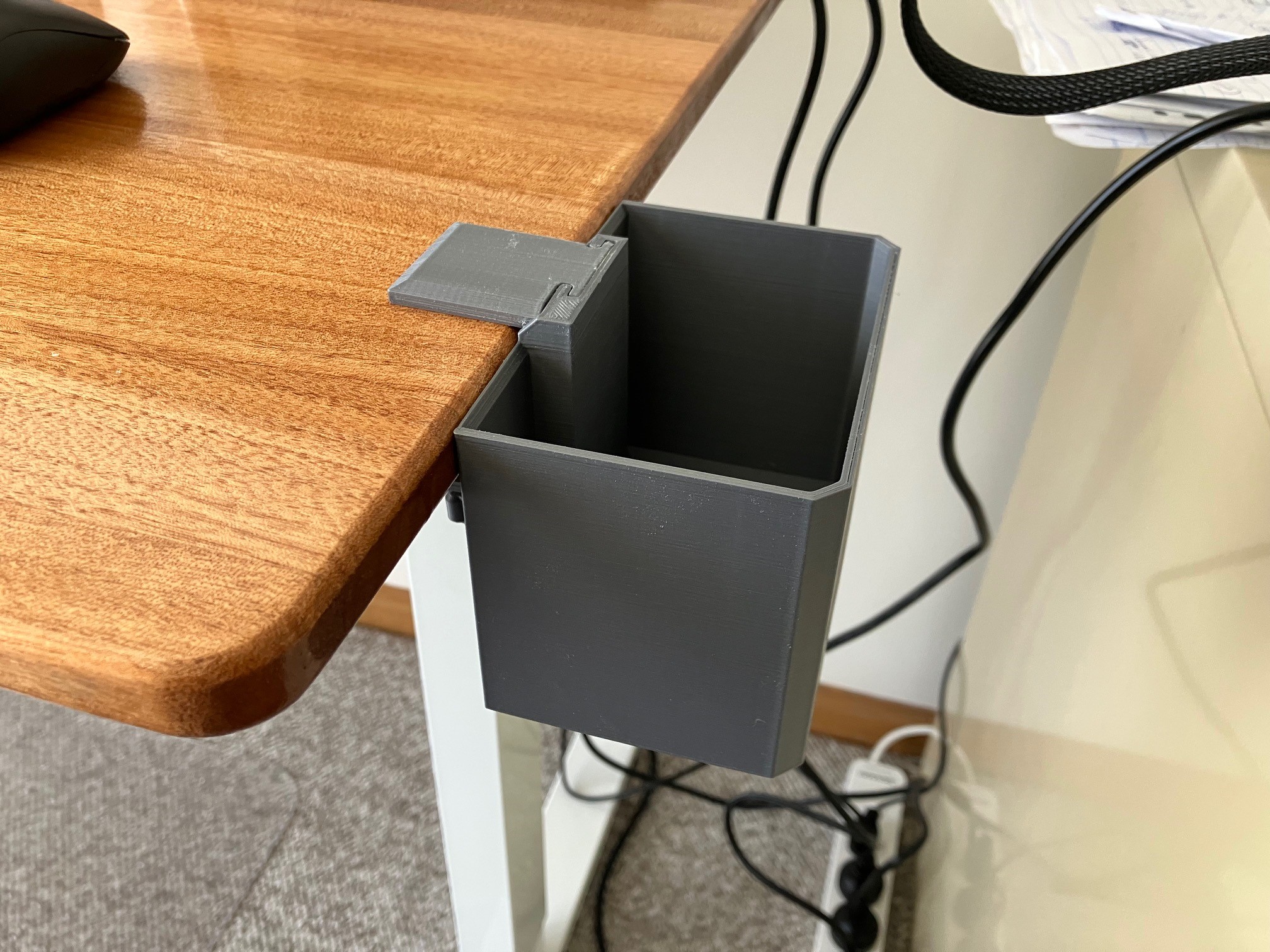 Removable Desk Bin Trash Can