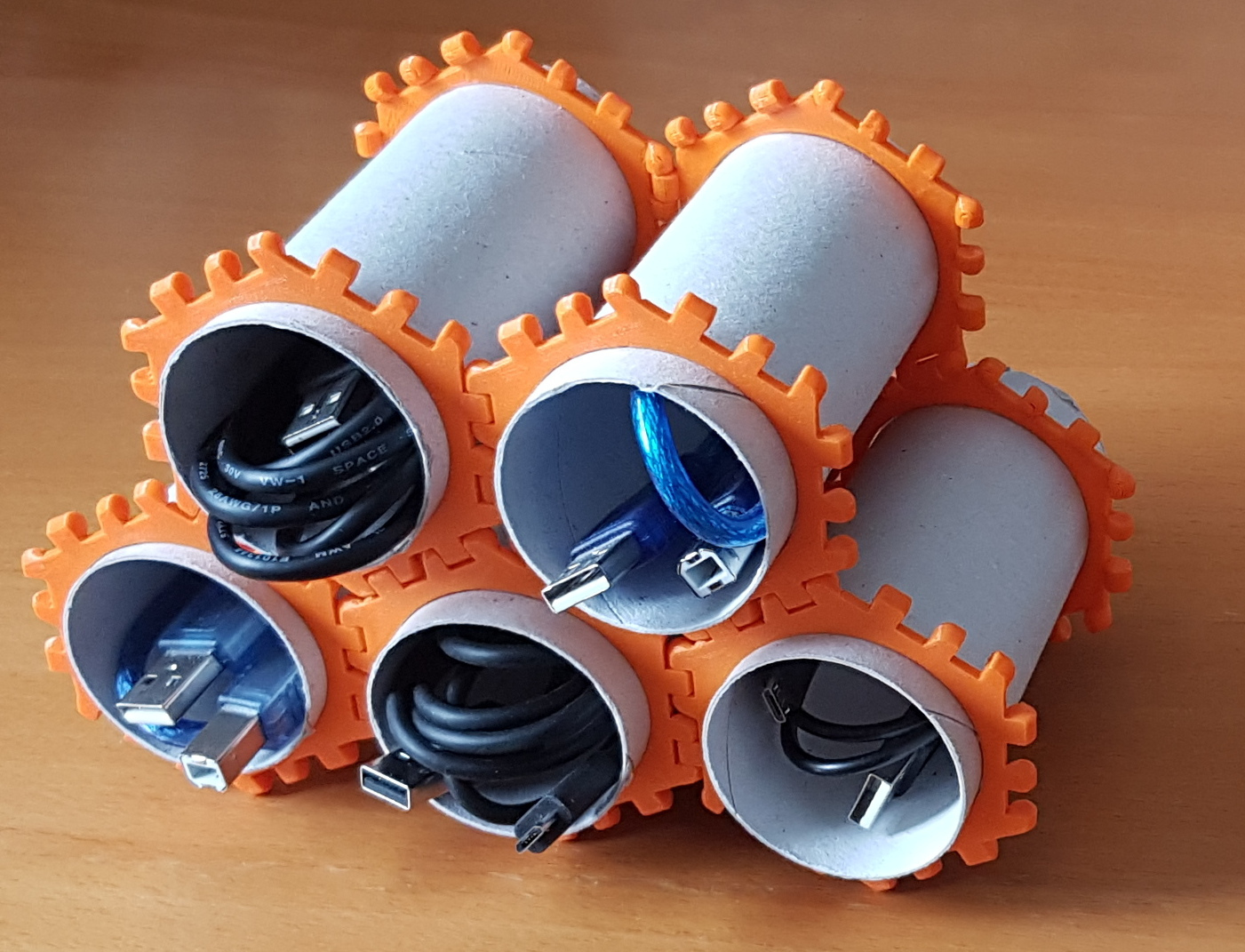 Customisable Paper Roll Organizer