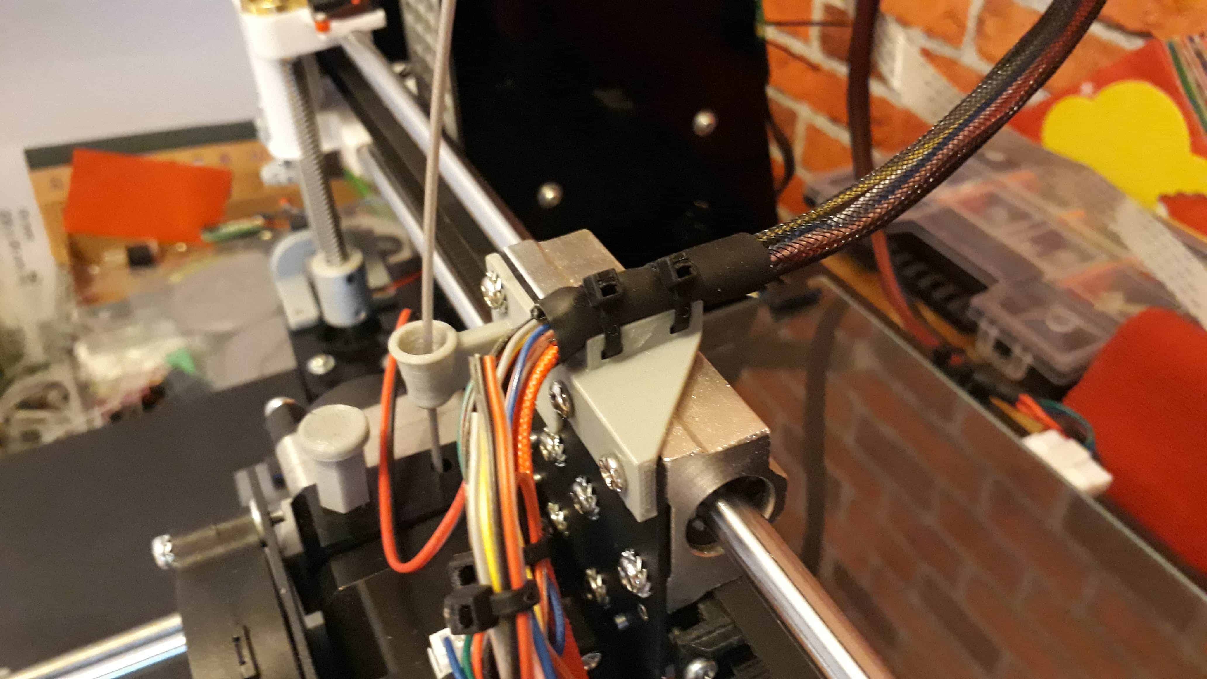 Anet A8 extruder cable strain relief - Prusa like