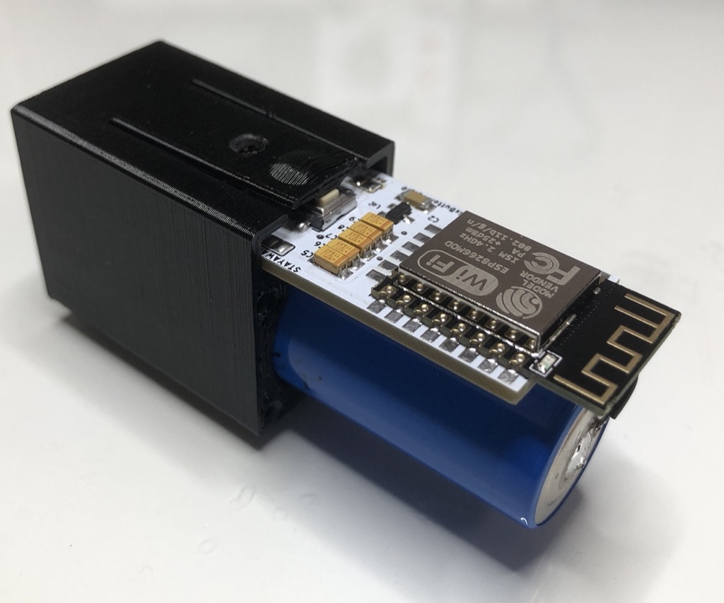 Completed ESP8266 WIFI button (with PCB, schematic, case)
